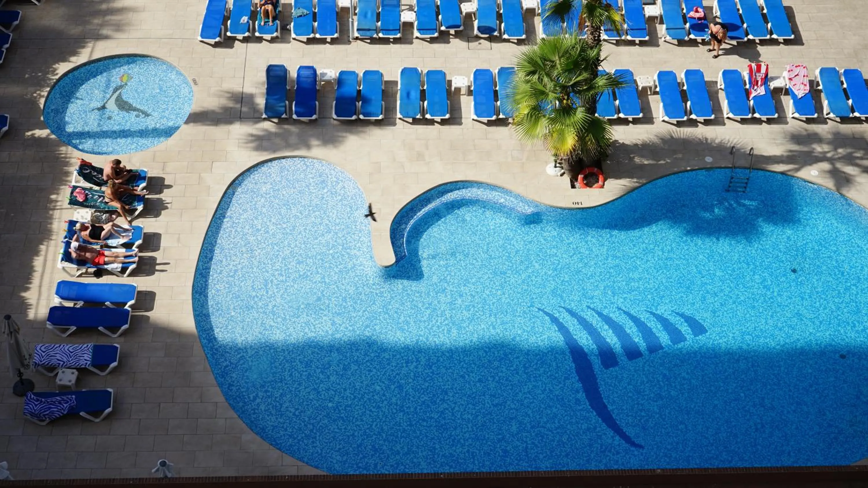 Swimming pool in Aparthotel BCL Levante Club