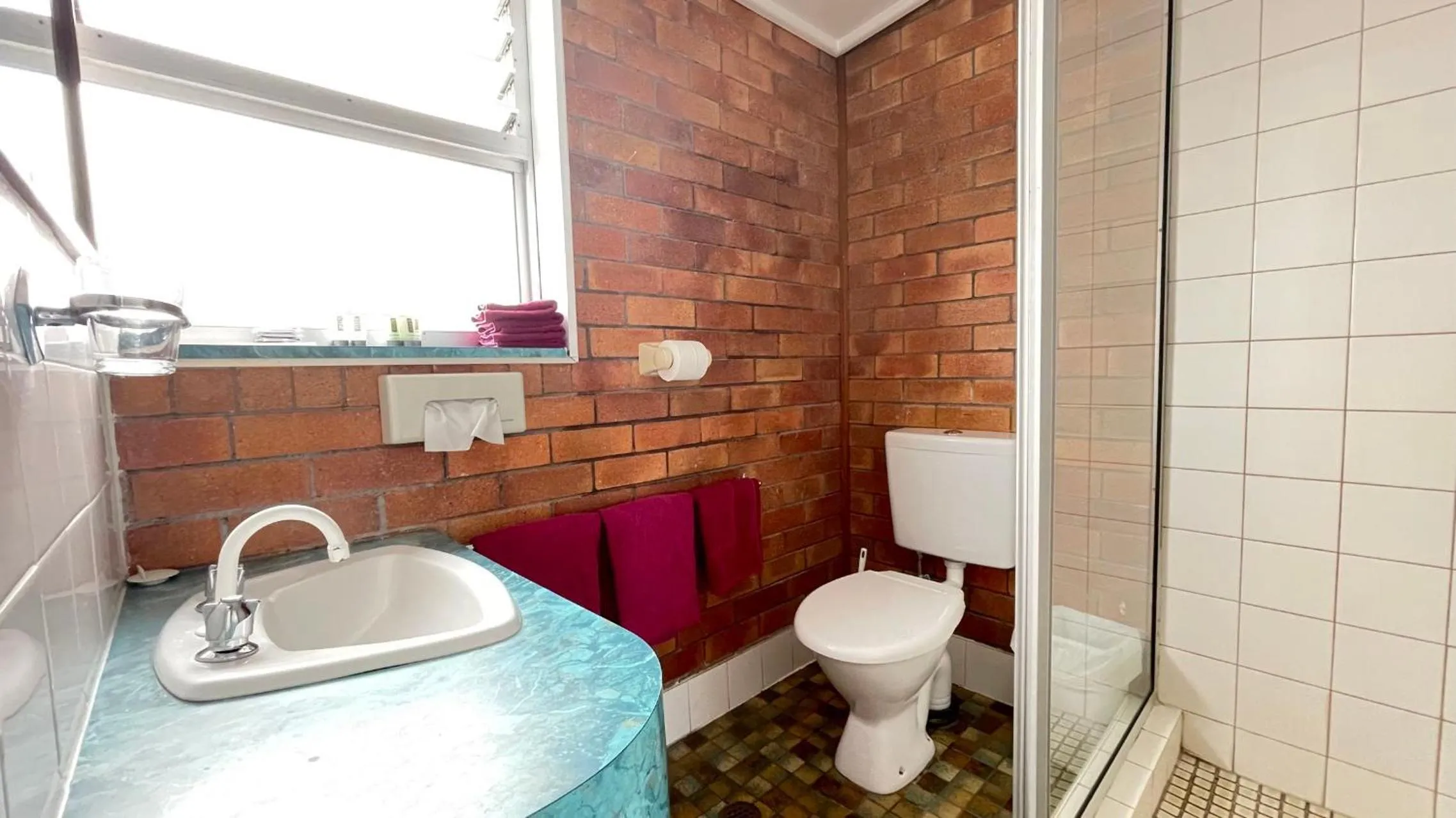 Shower in Motel Myall