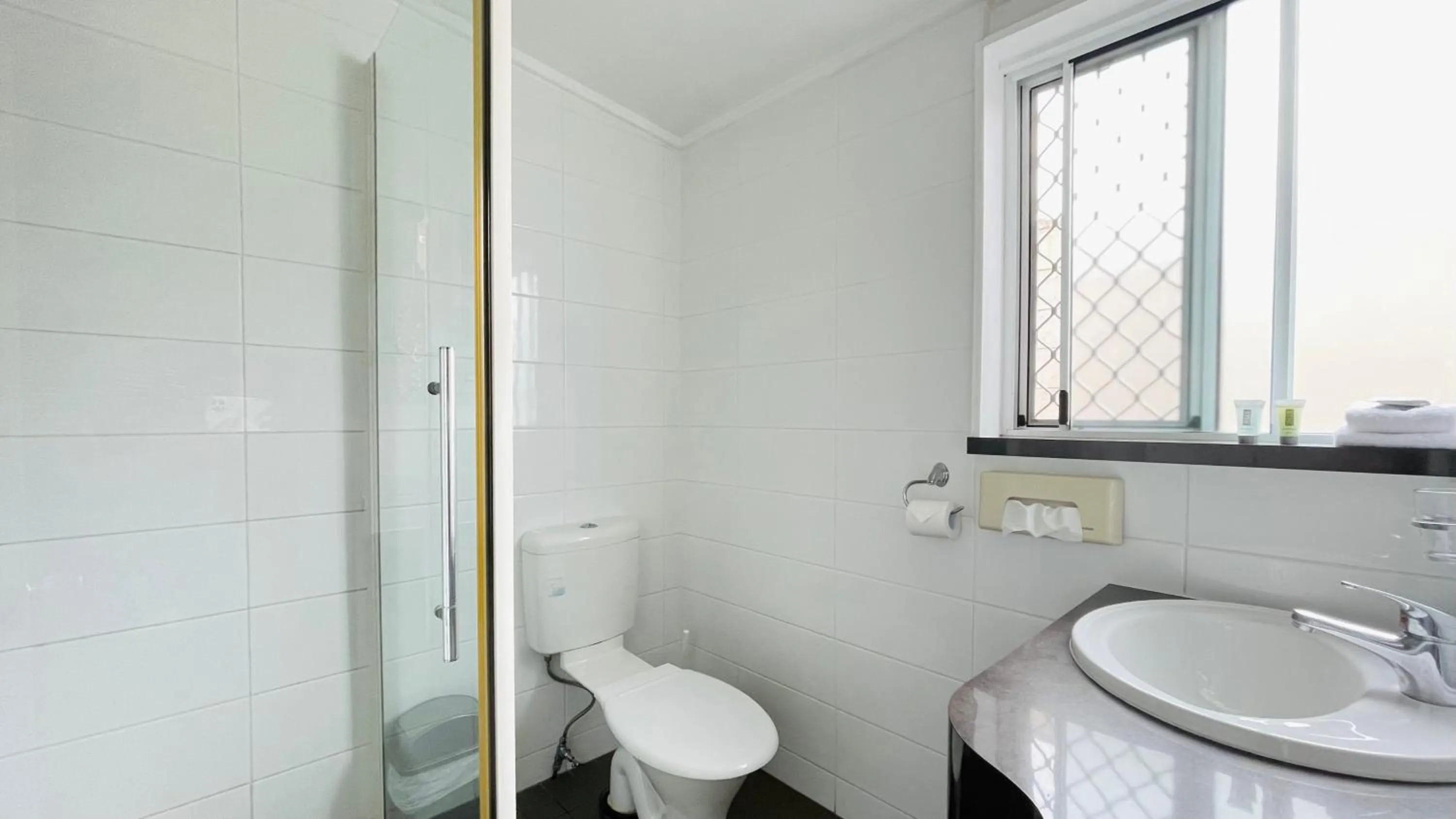 Shower in Motel Myall