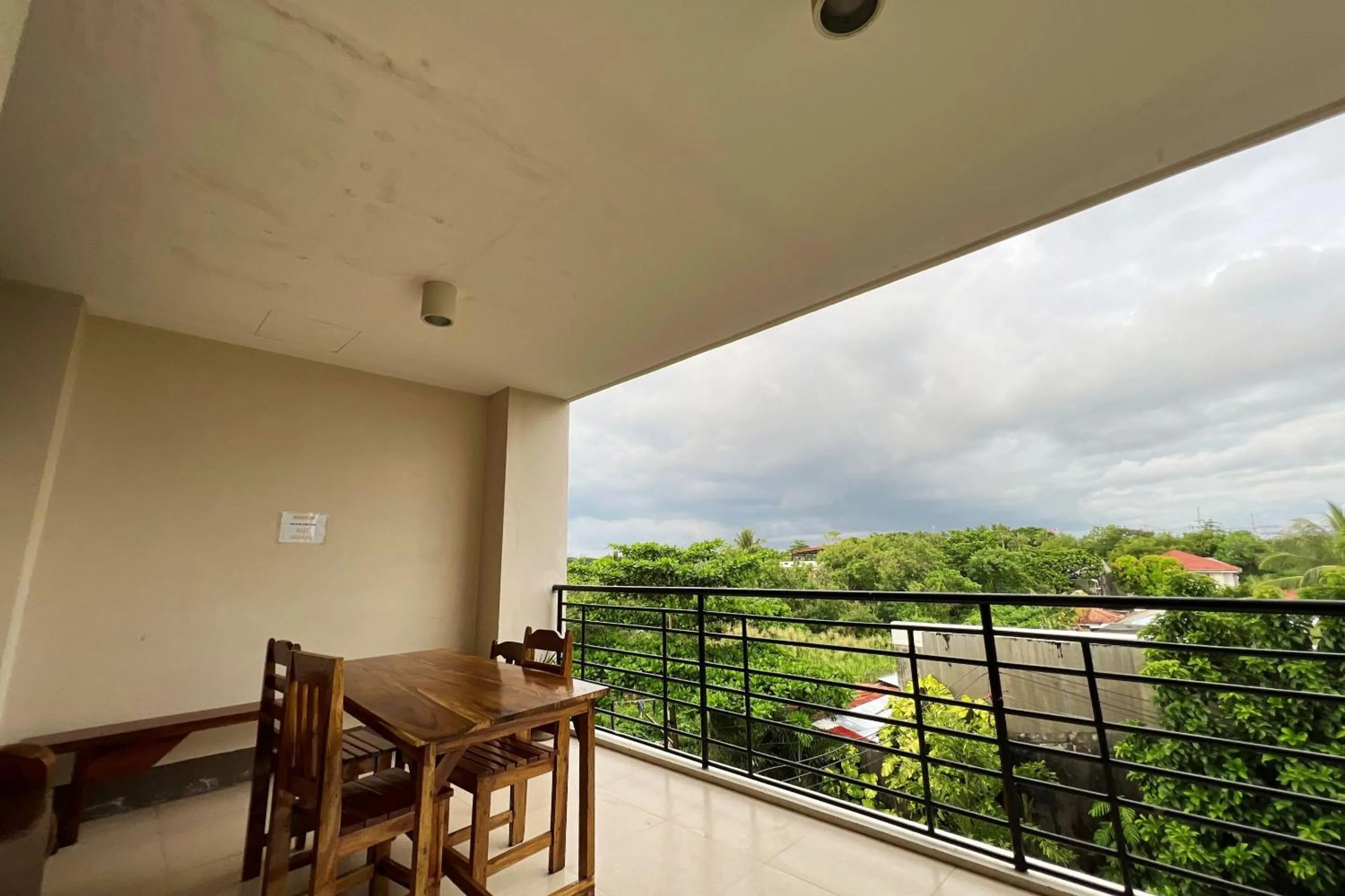 Balcony/Terrace in Sta Rosa Inn Iloilo powered by Cocotel
