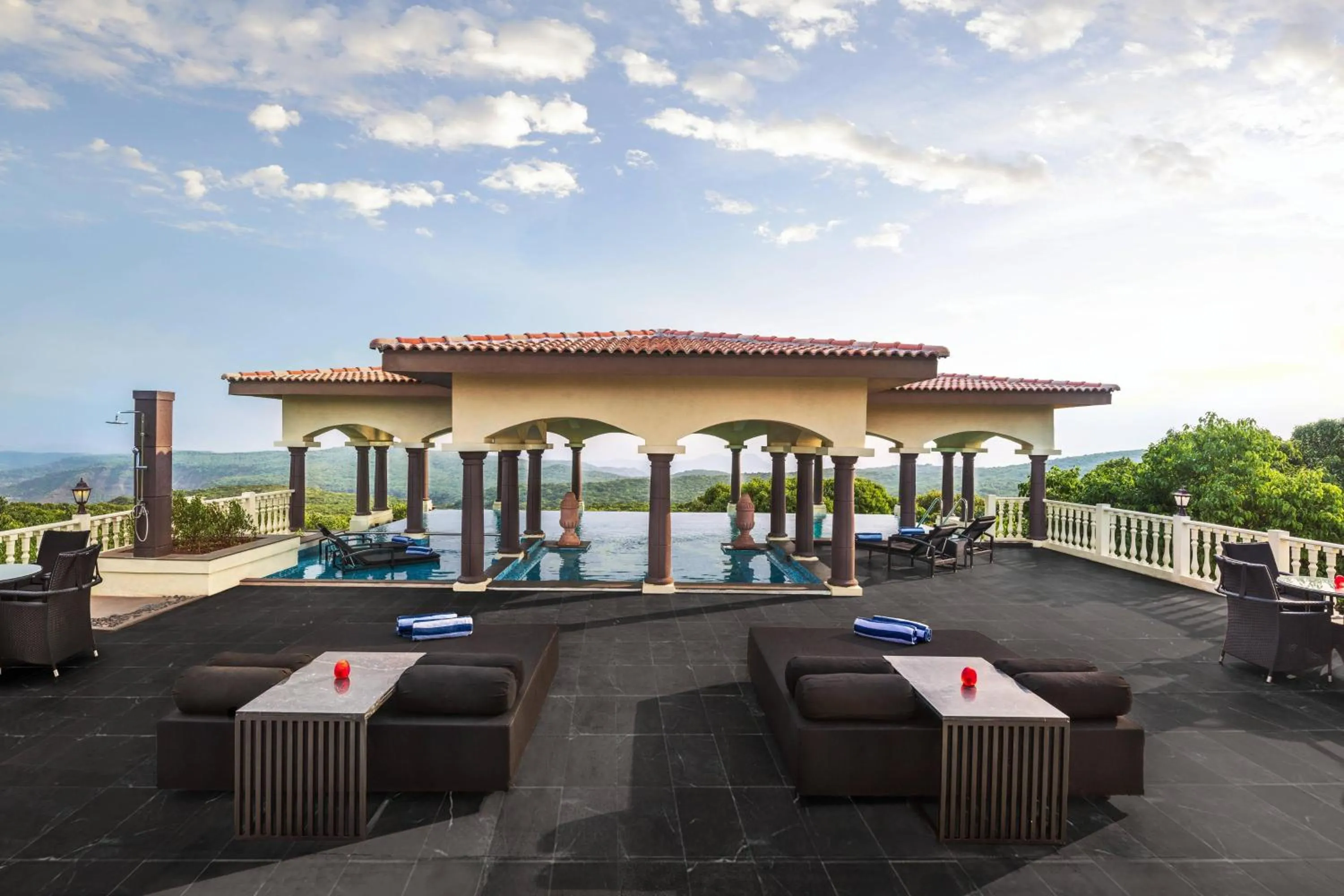 Swimming pool in Le Meridien Mahabaleshwar Resort & Spa