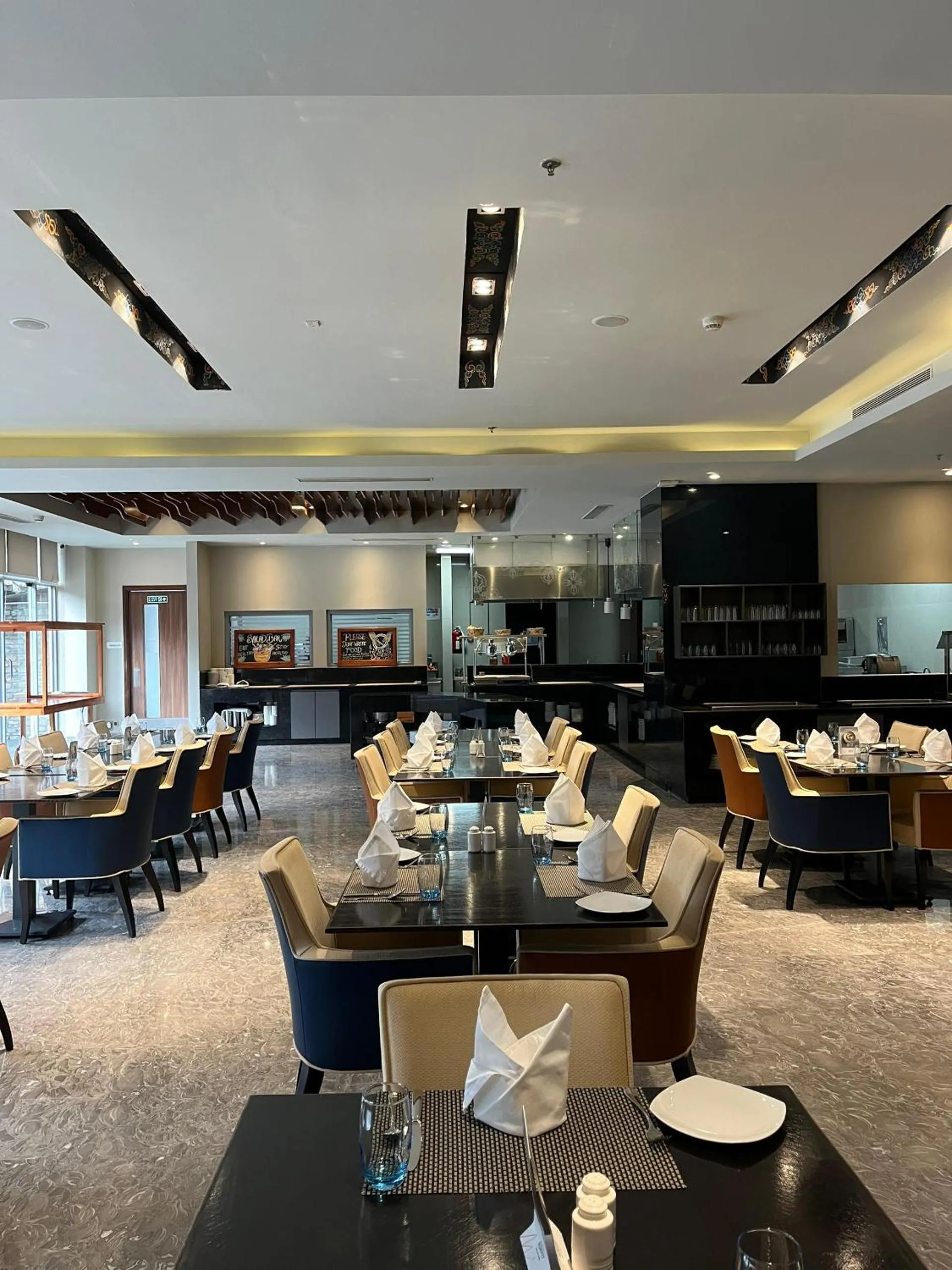 Restaurant/places to eat in Le Meridien Thimphu