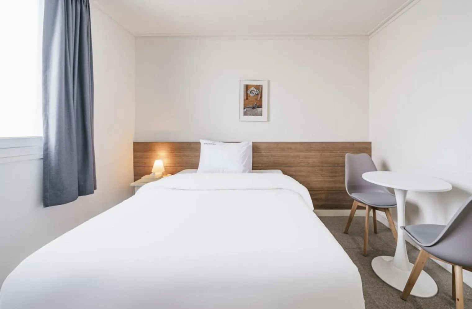 Bed in Gaon J Stay Hotel