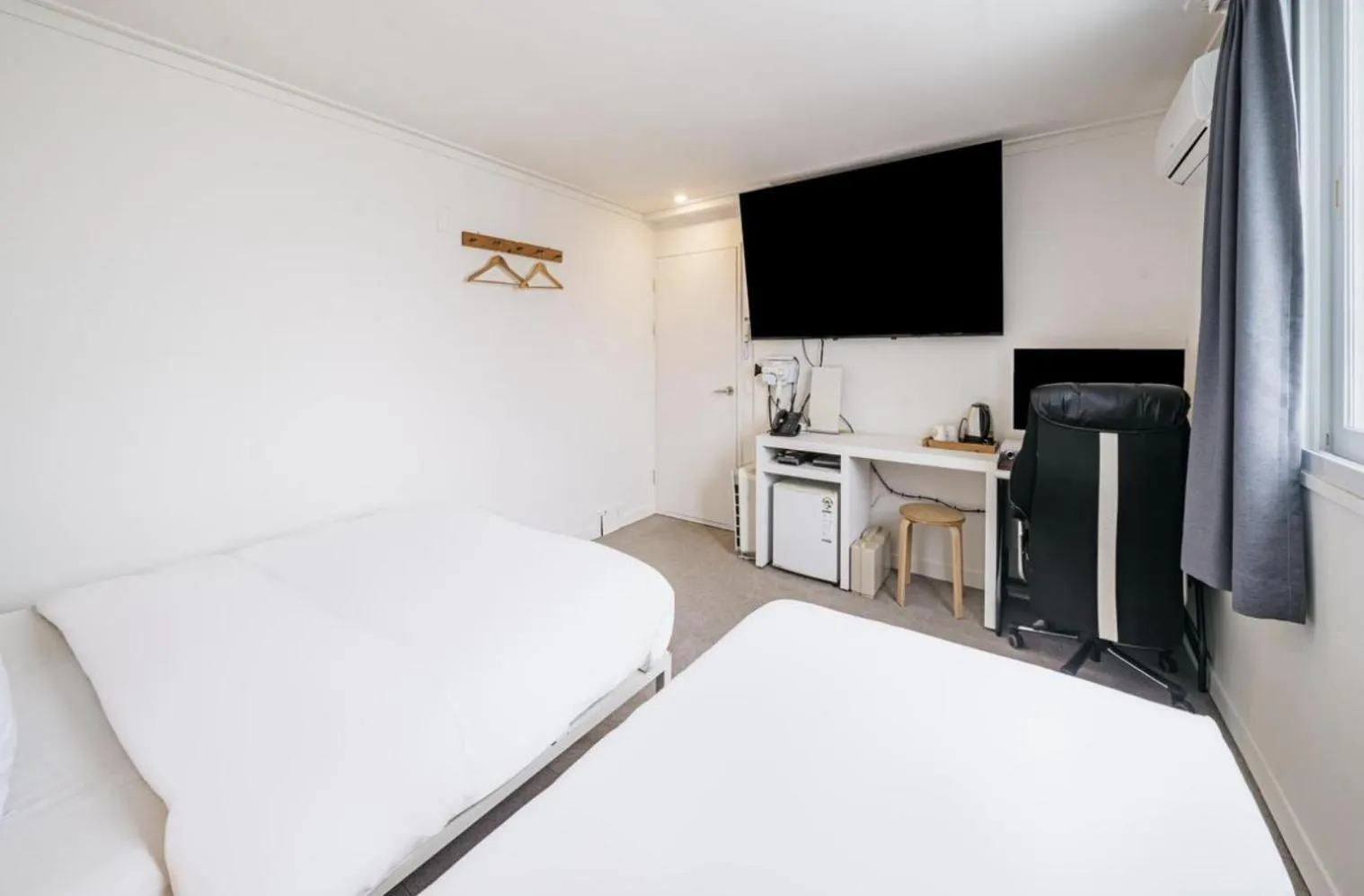 Bed in Gaon J Stay Hotel