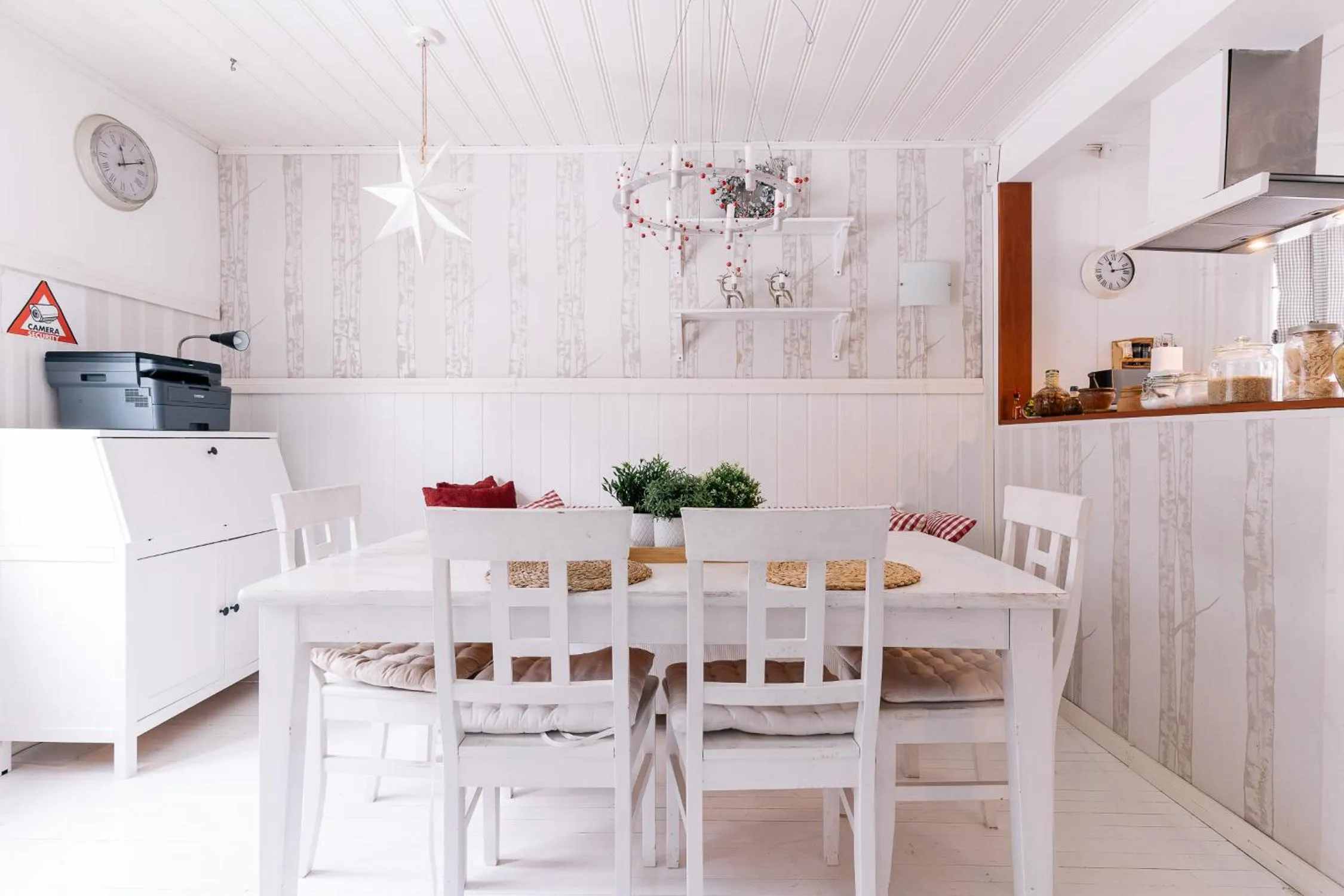 Dining area in Villa Virpi