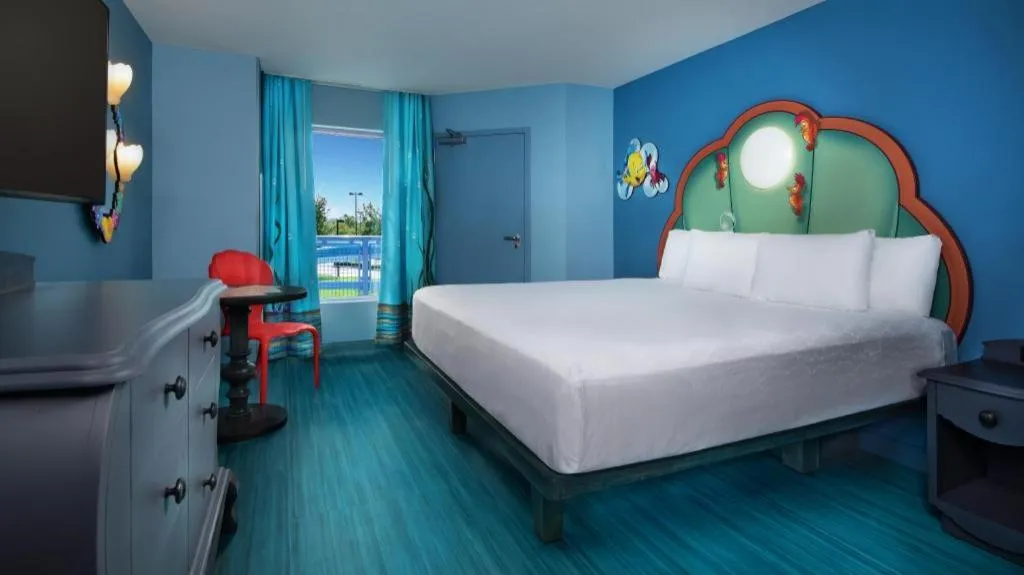 Bed in Disney's Art Of Animation Resort