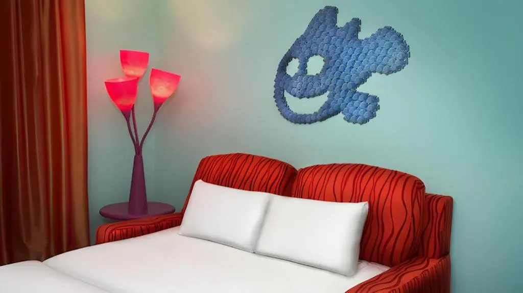 Bed in Disney's Art Of Animation Resort