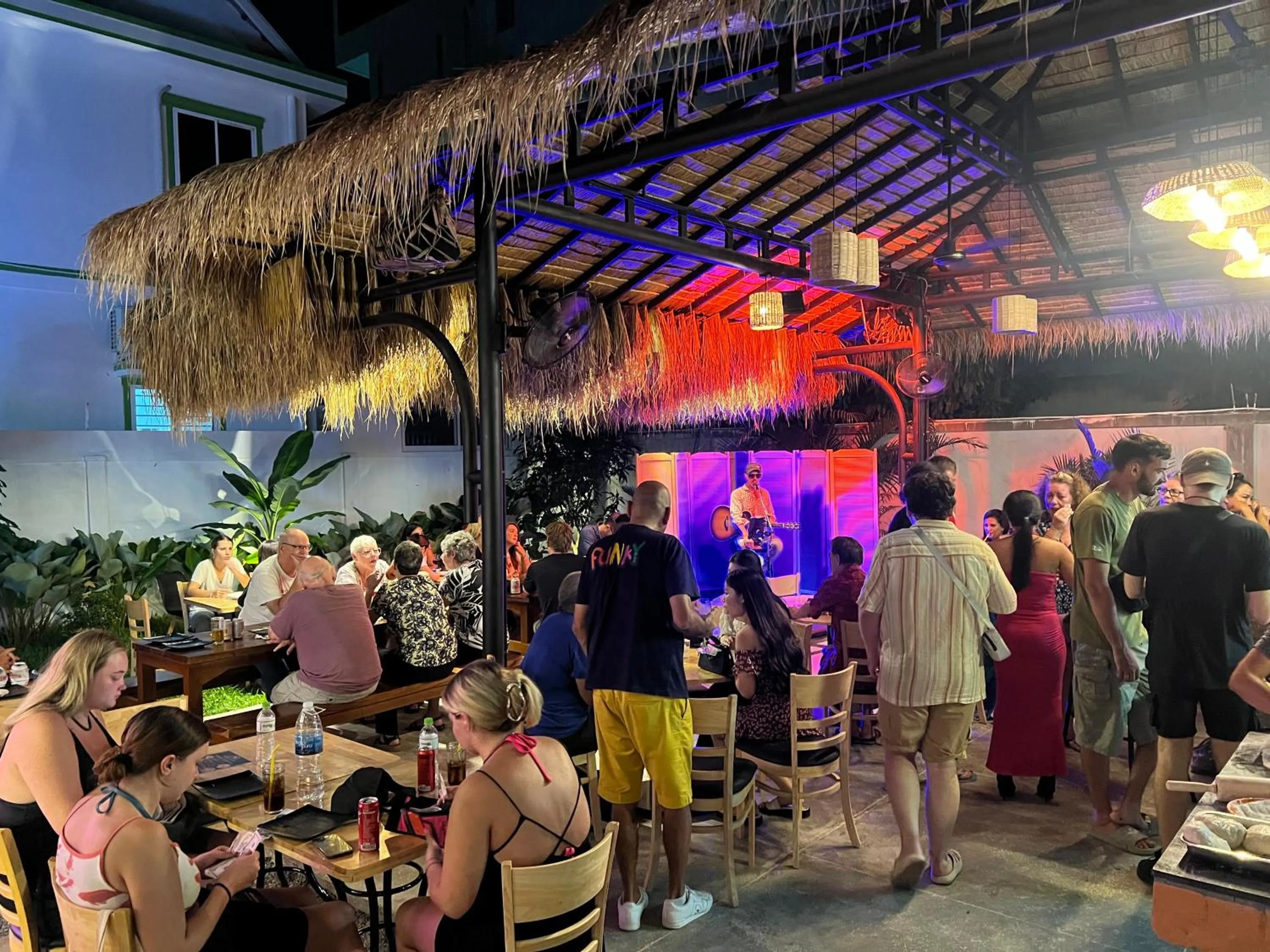 Restaurant/places to eat in The Funky Village