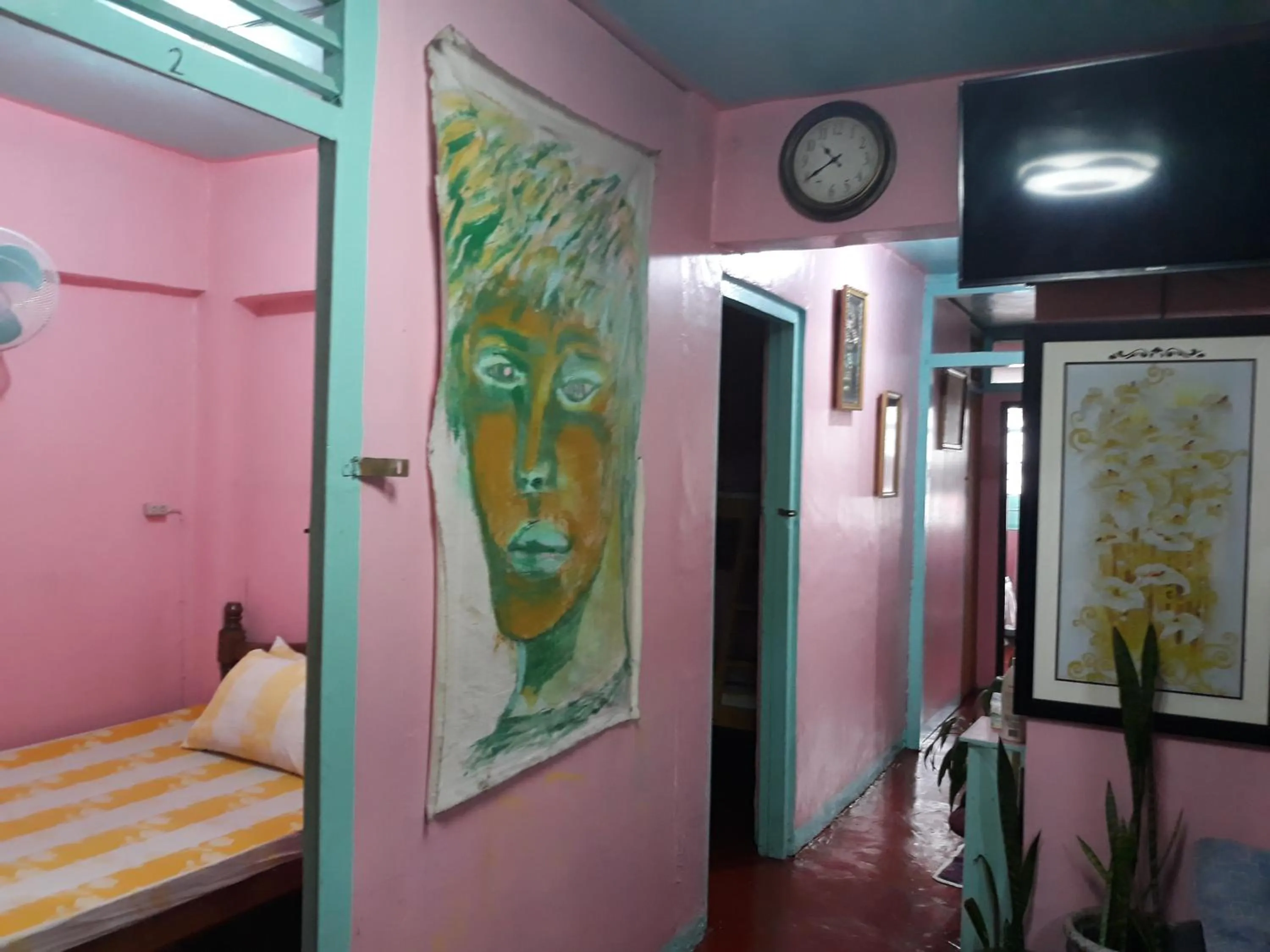 Bed in CV Bed n Bath