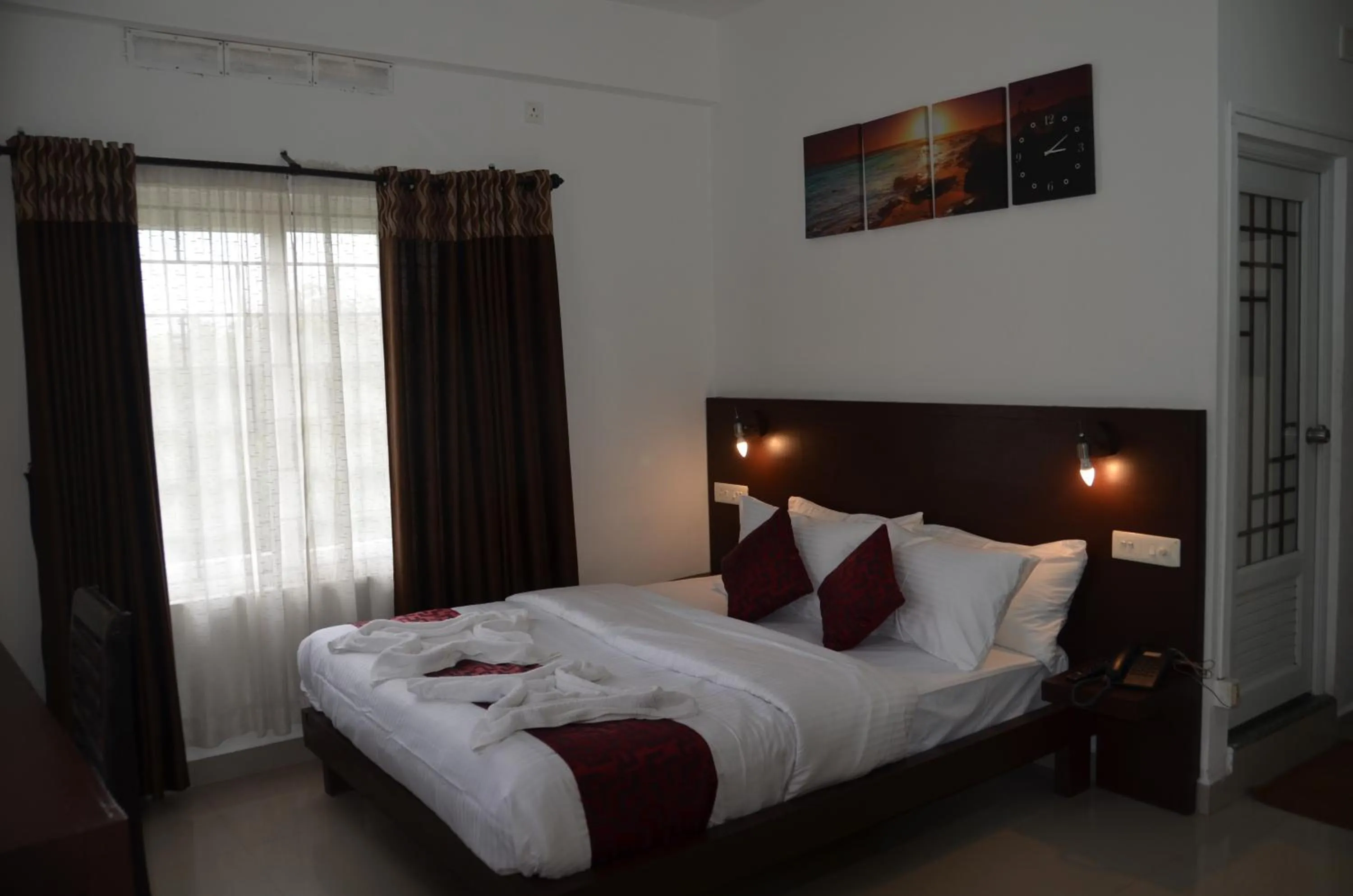 Bedroom, Bed in Chillax Vagamon