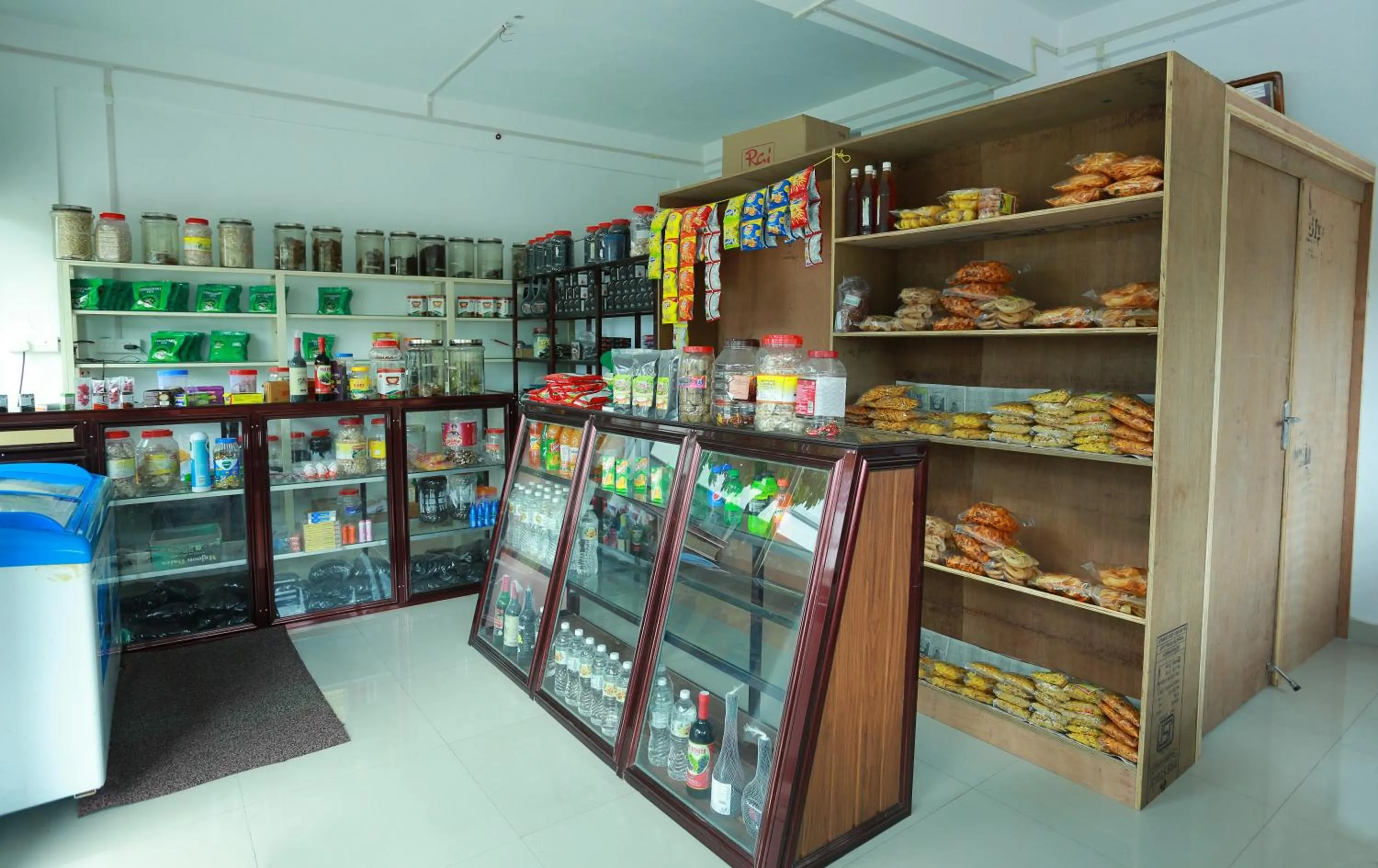 On-site shops in Chillax Vagamon