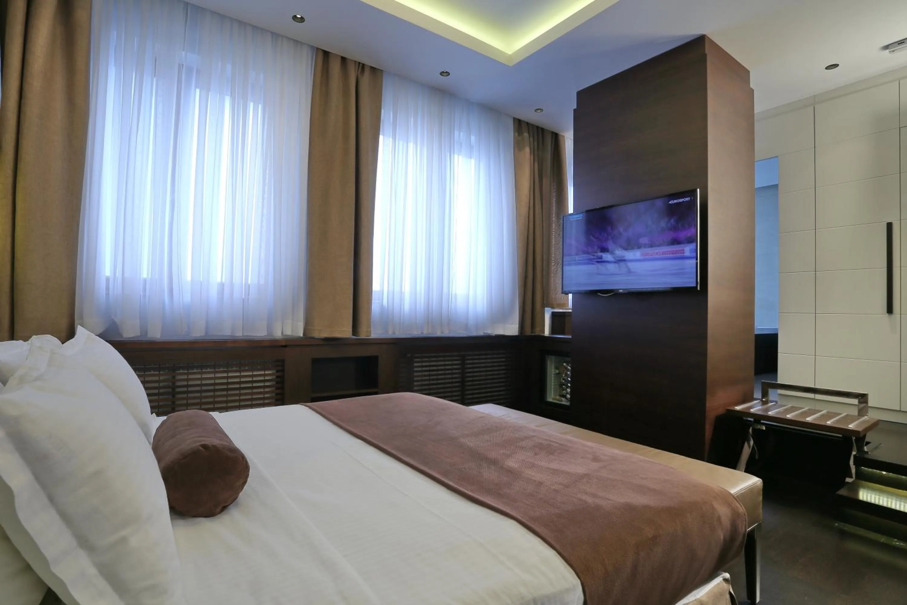 Bed in Belgreat Premium Suites