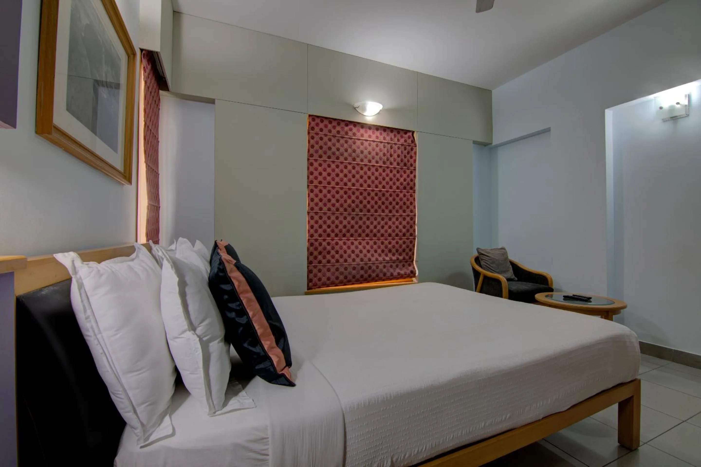 Bed in Tristar Serviced Apartments