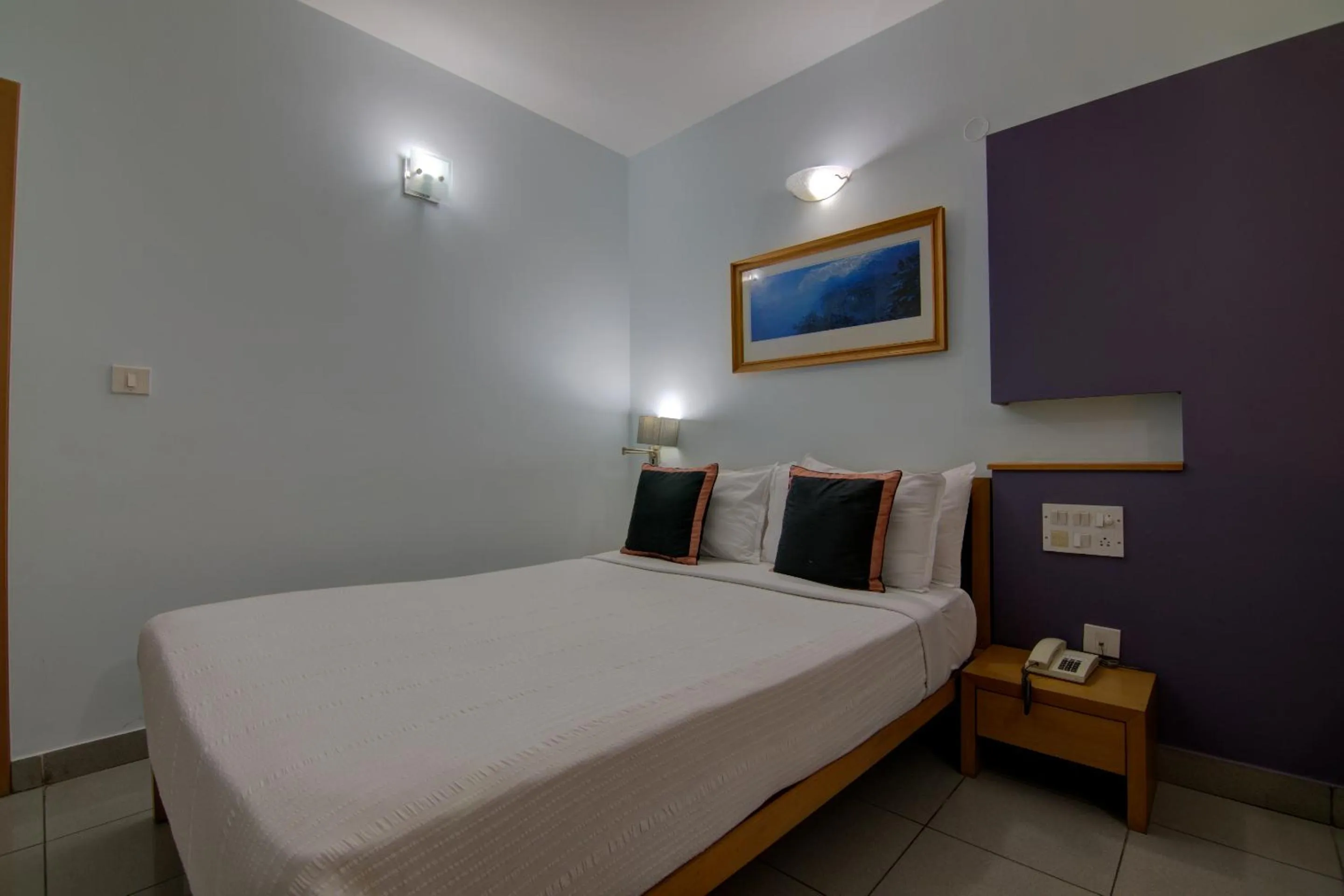 Bed in Tristar Serviced Apartments