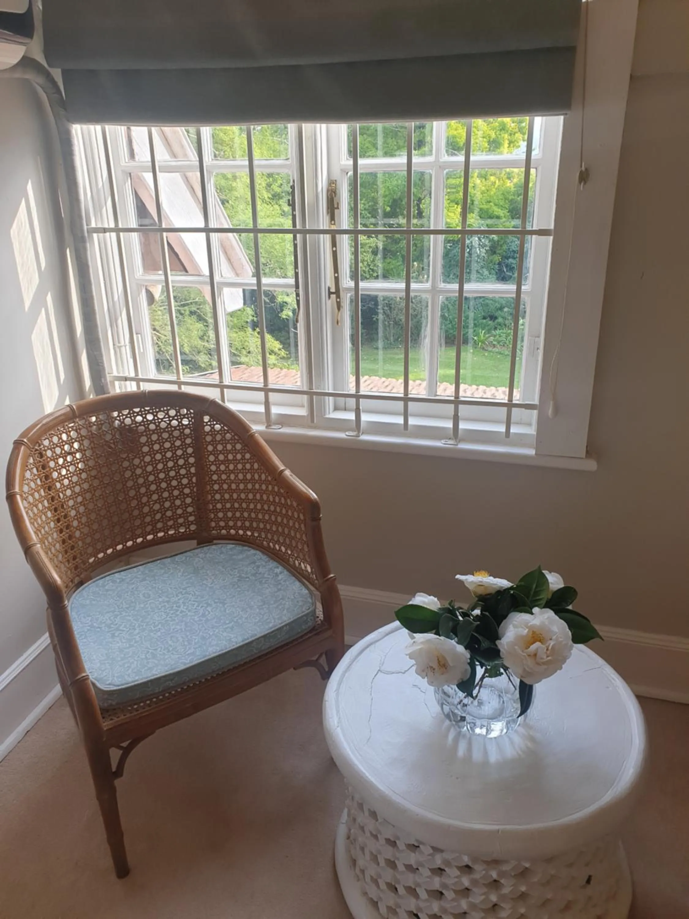 Seating area in 18 Pioneer BnB