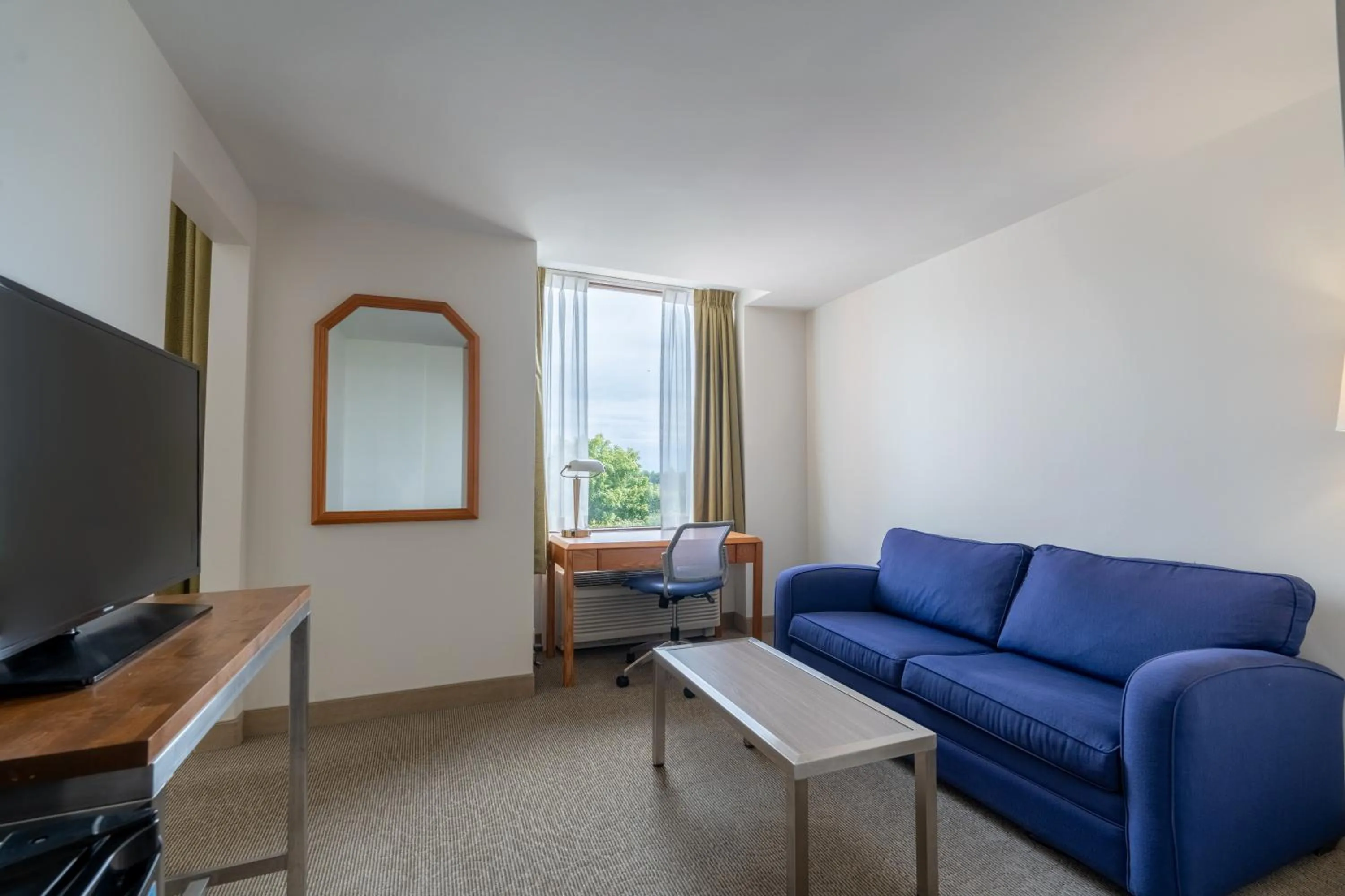 DEV Hotel and Conference Centre