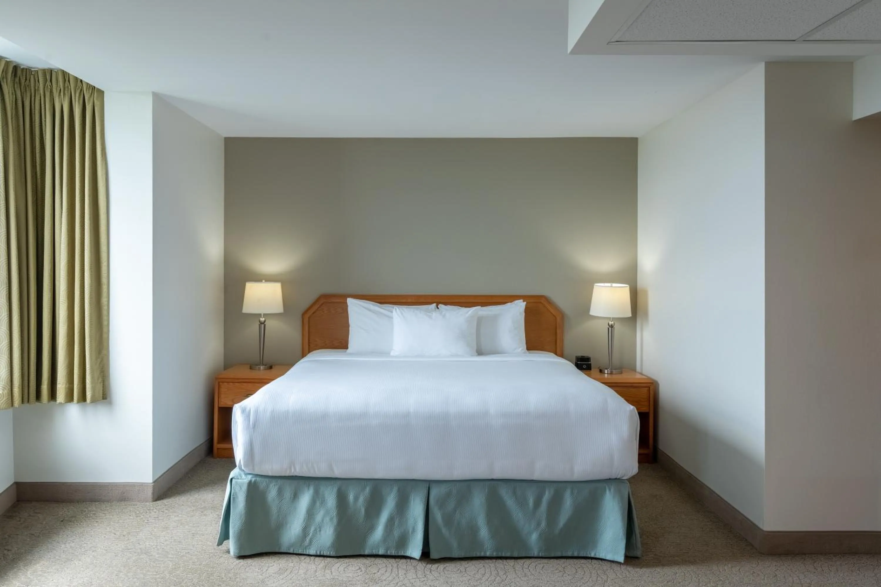 Bed in DEV Hotel and Conference Centre