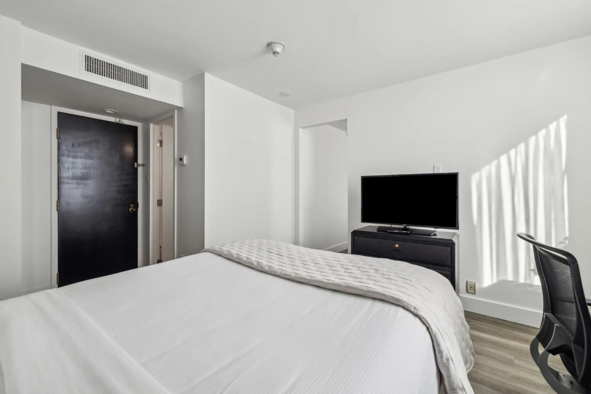 Bed in DEV Hotel and Conference Centre