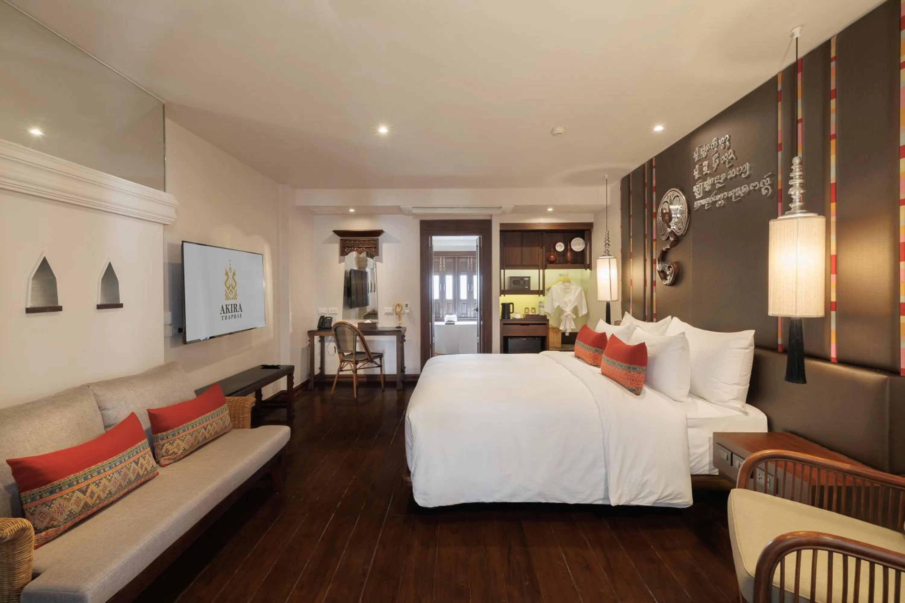 Bedroom, Bed in Akira Thaphae Hotel