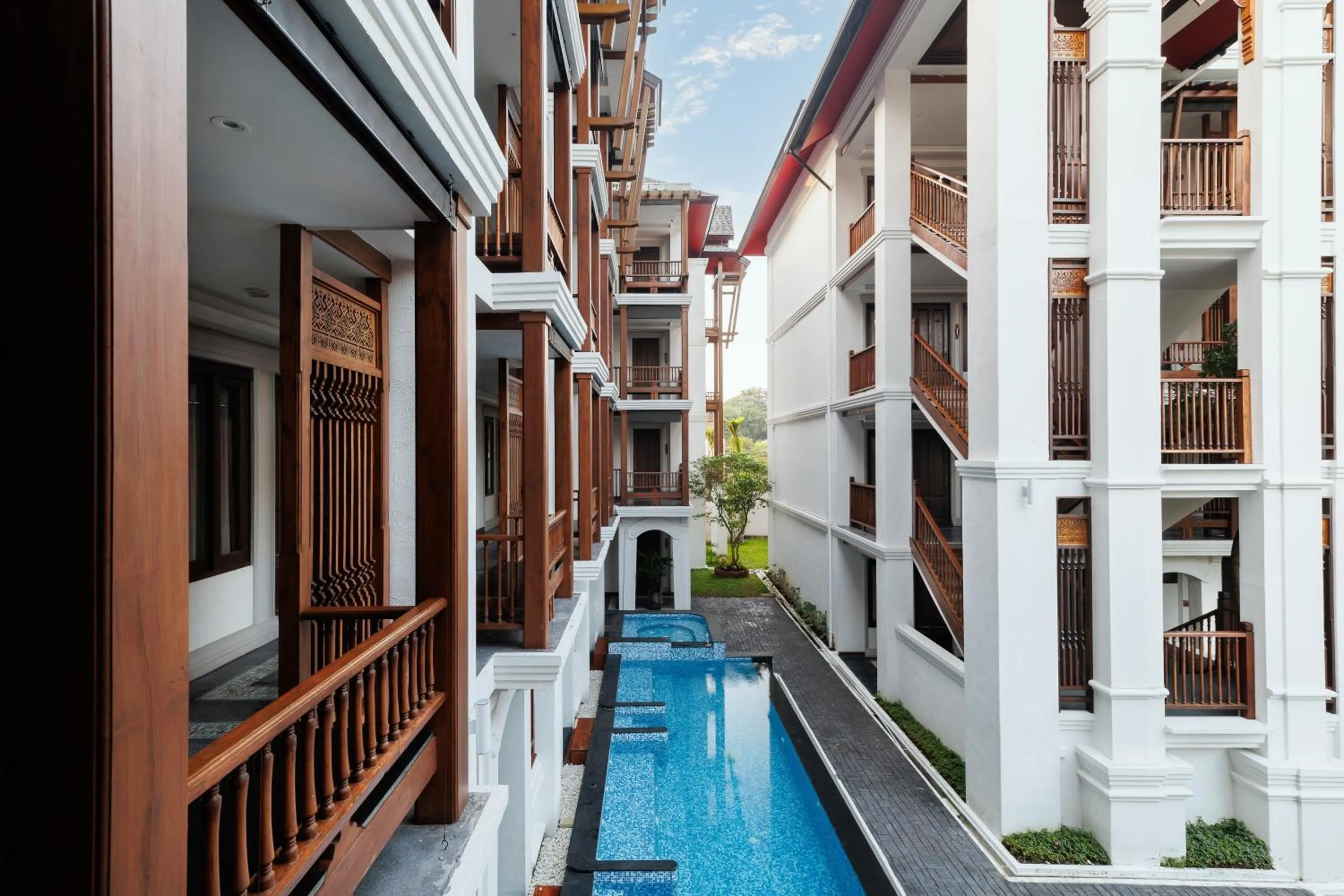 Property building in Akira Thaphae Hotel