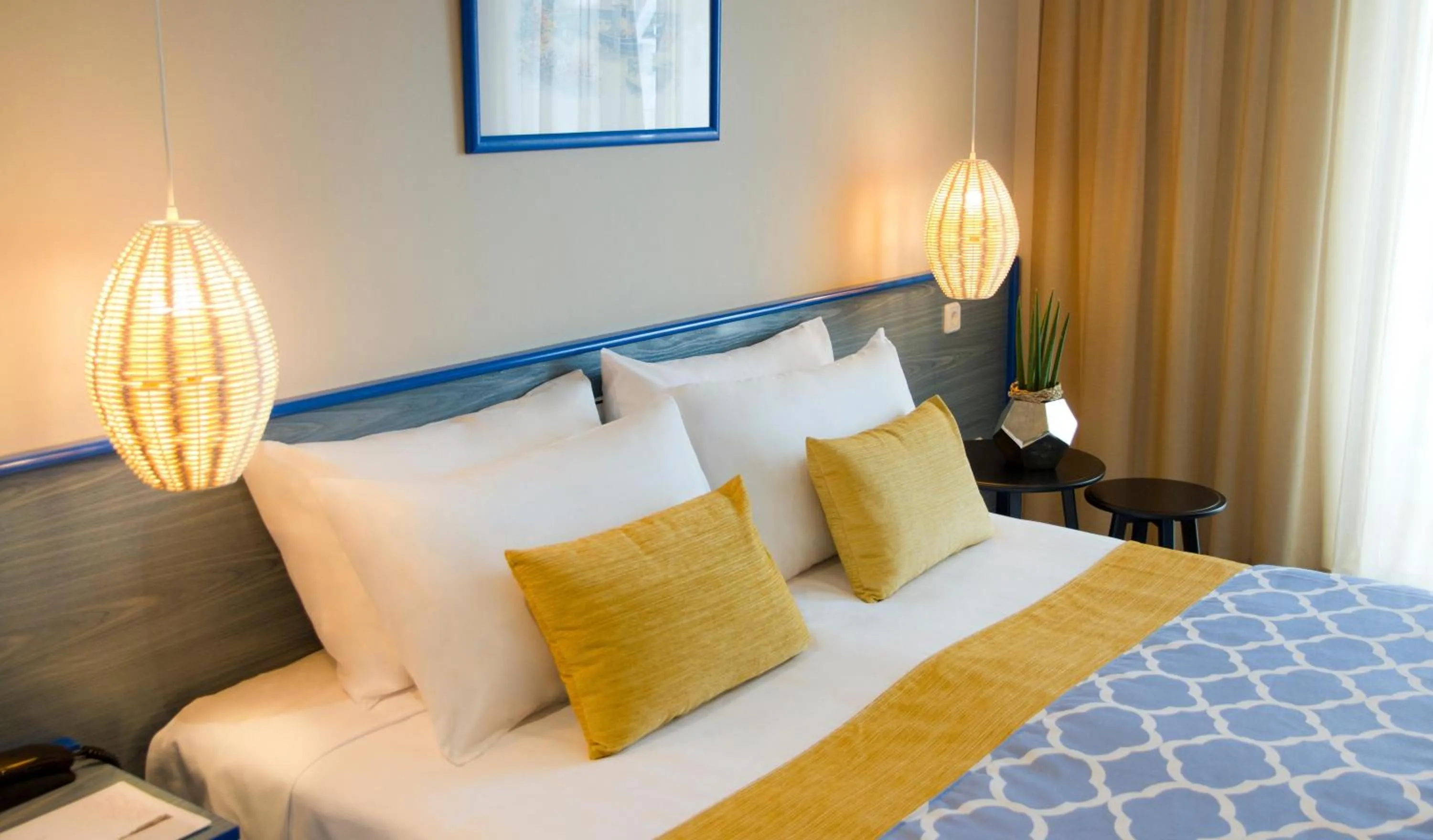 Photo of the whole room, Bed in ALEGRIA Fenals Mar