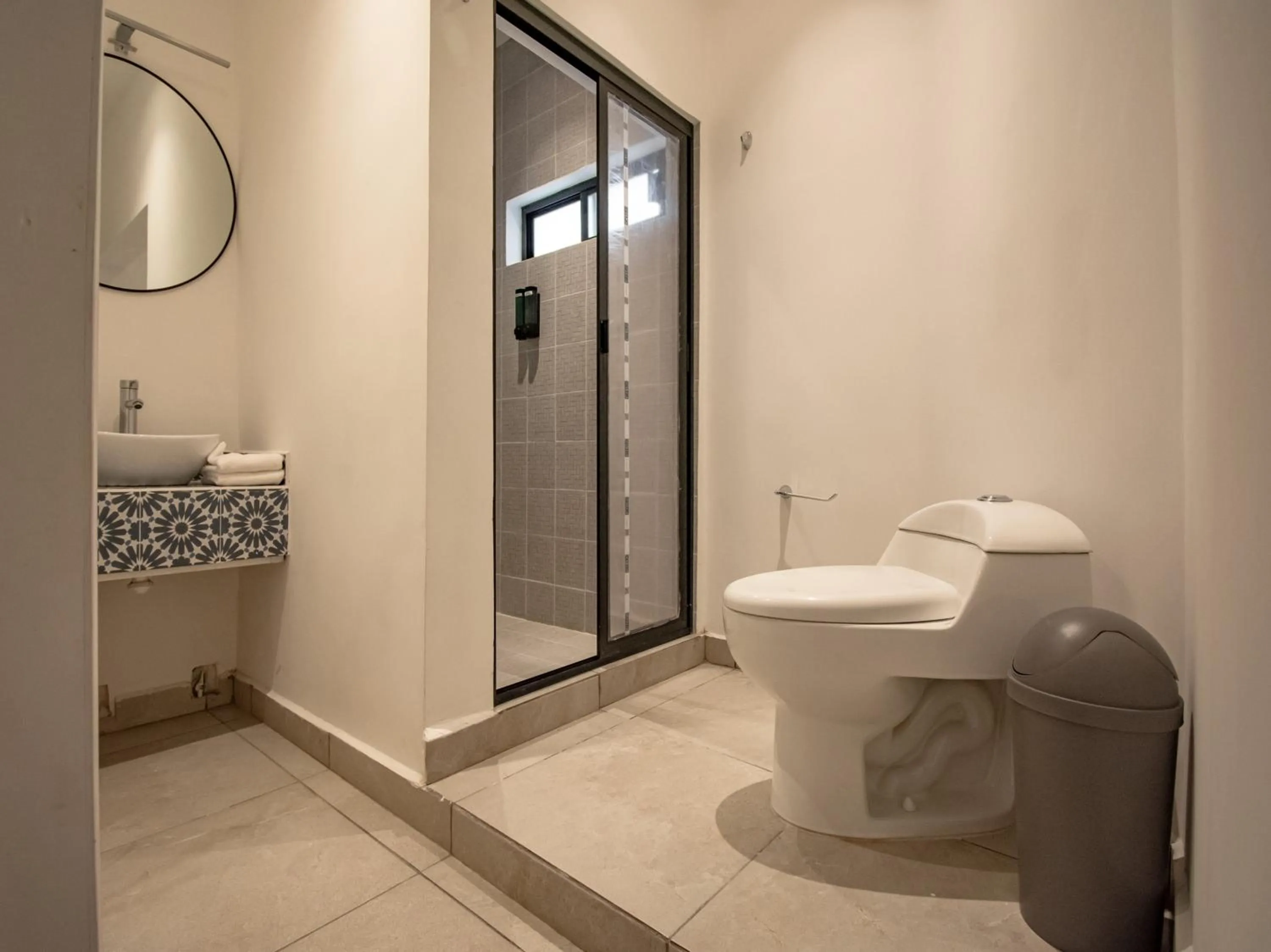 Bathroom in Collection O Hotel Lavanda Anzures