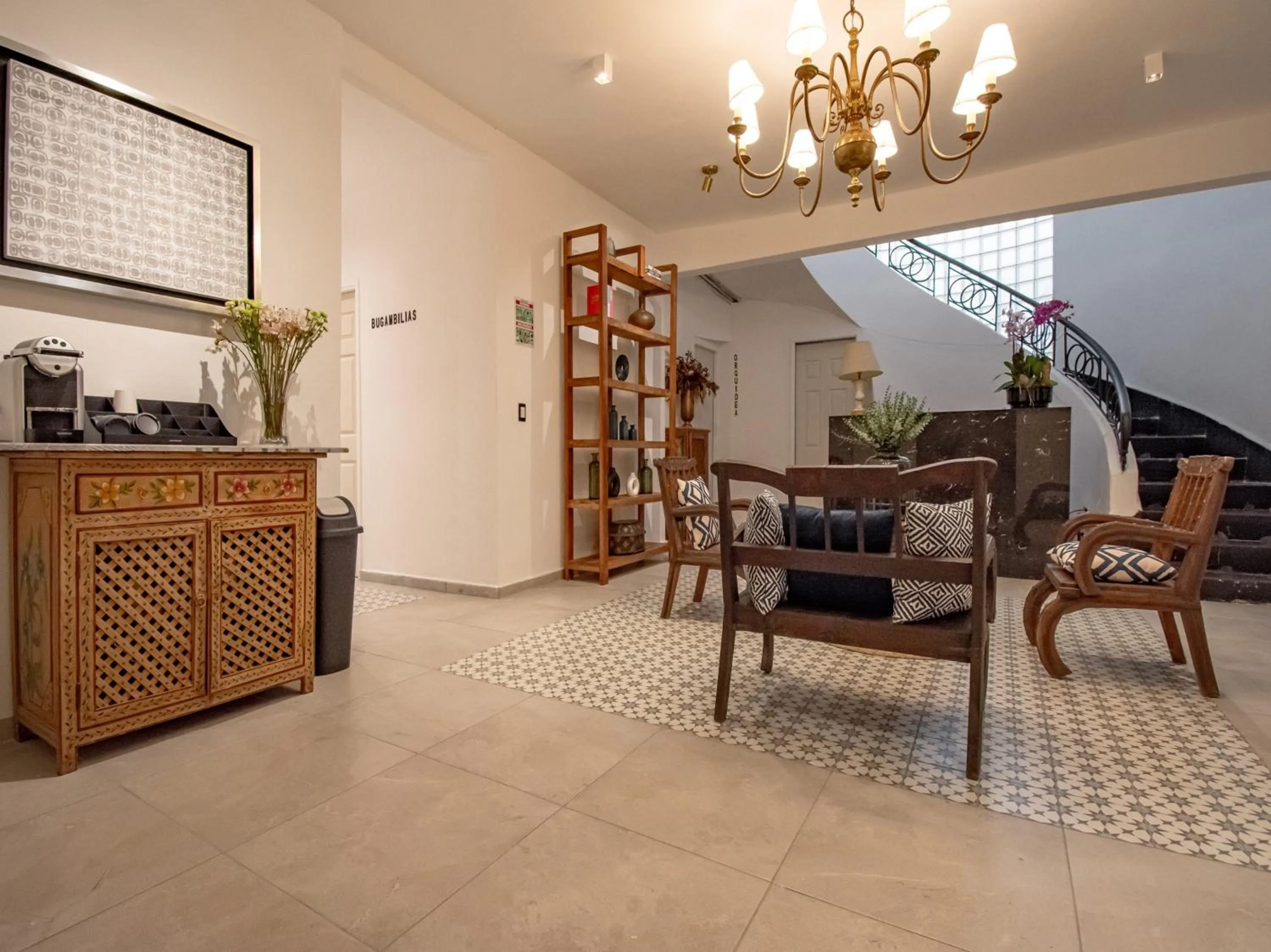 Lobby or reception in Collection O Hotel Lavanda Anzures