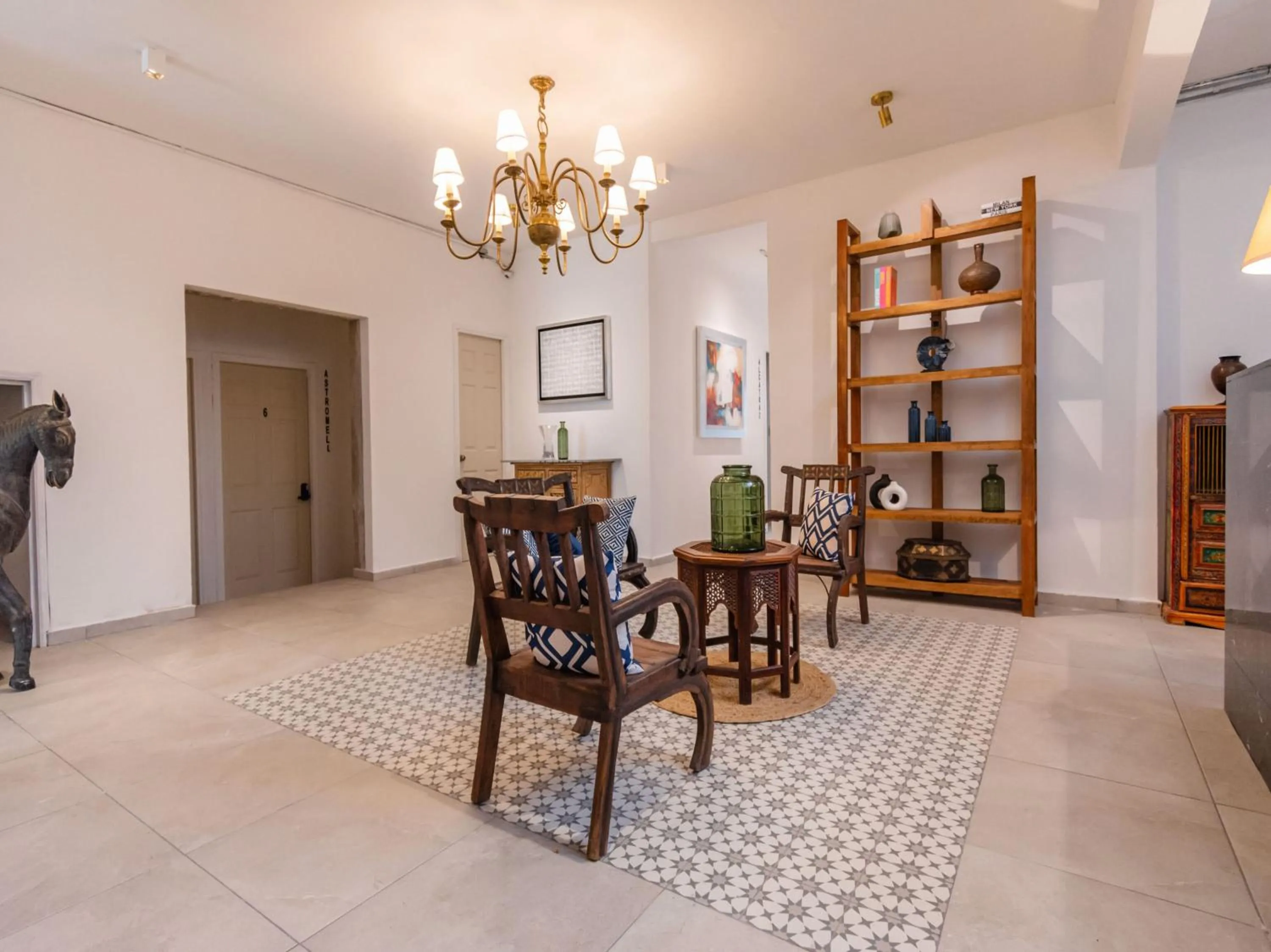 Lobby or reception in Collection O Hotel Lavanda Anzures