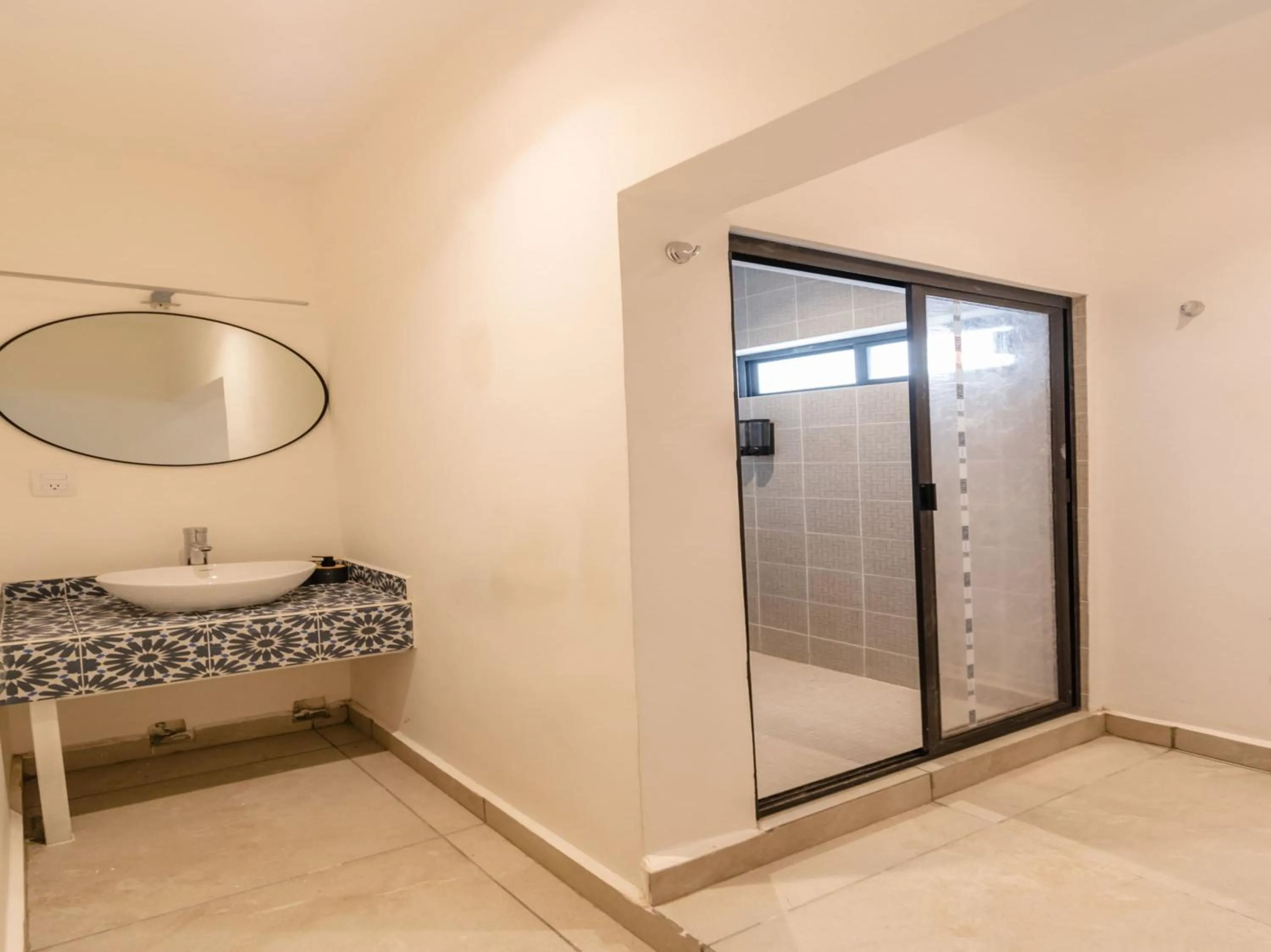 Bathroom in Collection O Hotel Lavanda Anzures