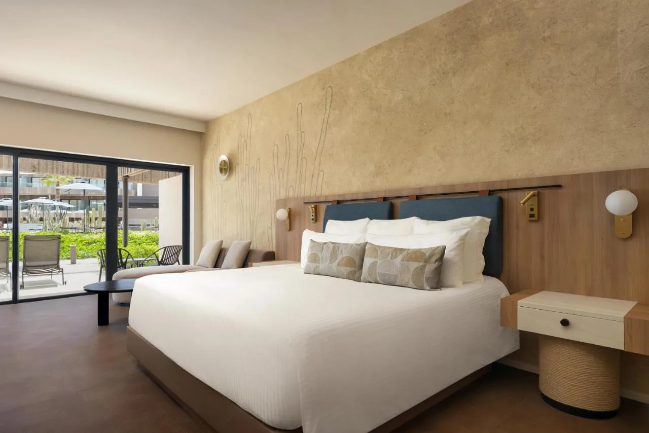 Bedroom, Bed in Secrets Baby Beach Aruba Adults Only