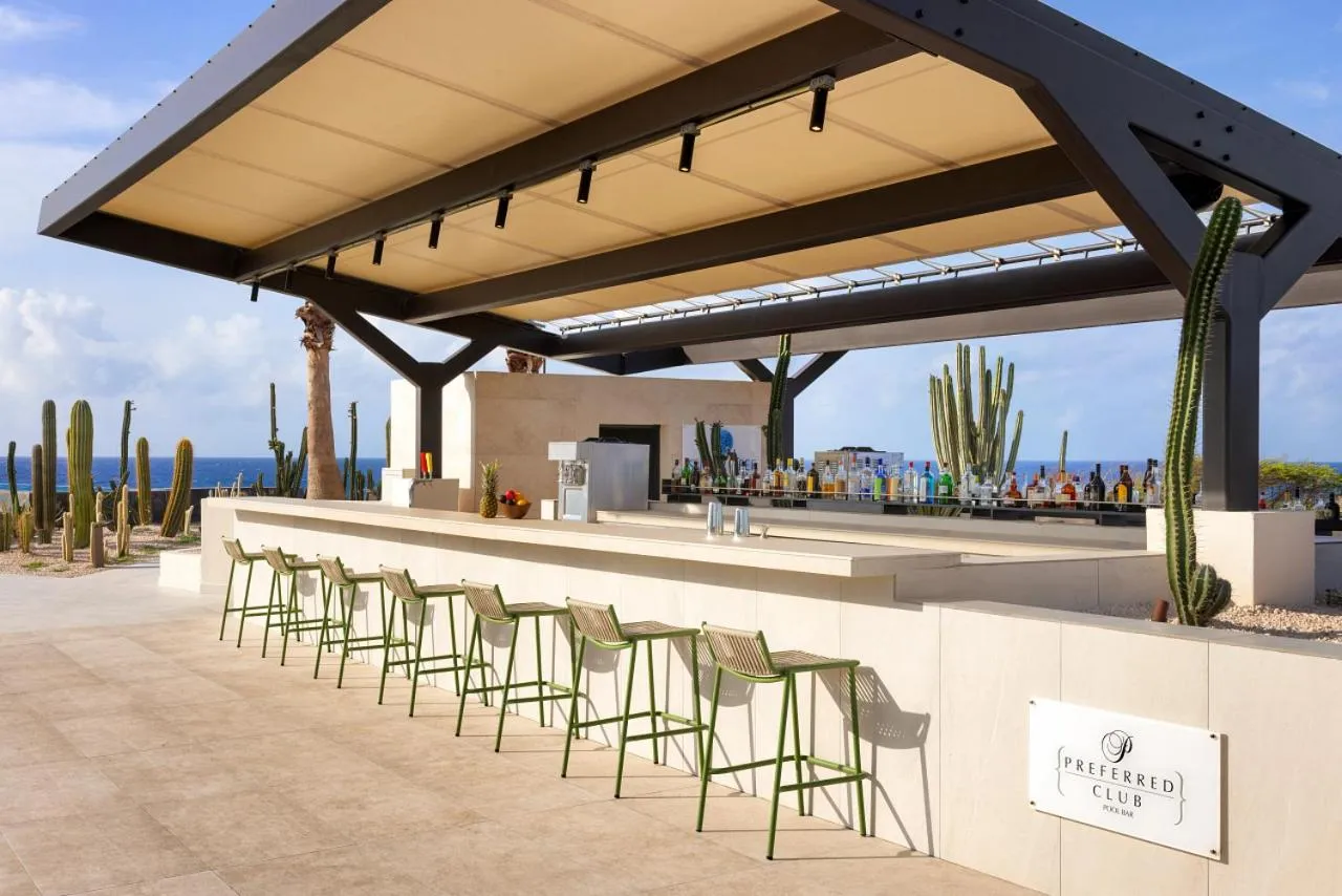 Lounge or bar in Secrets Baby Beach Aruba Adults Only