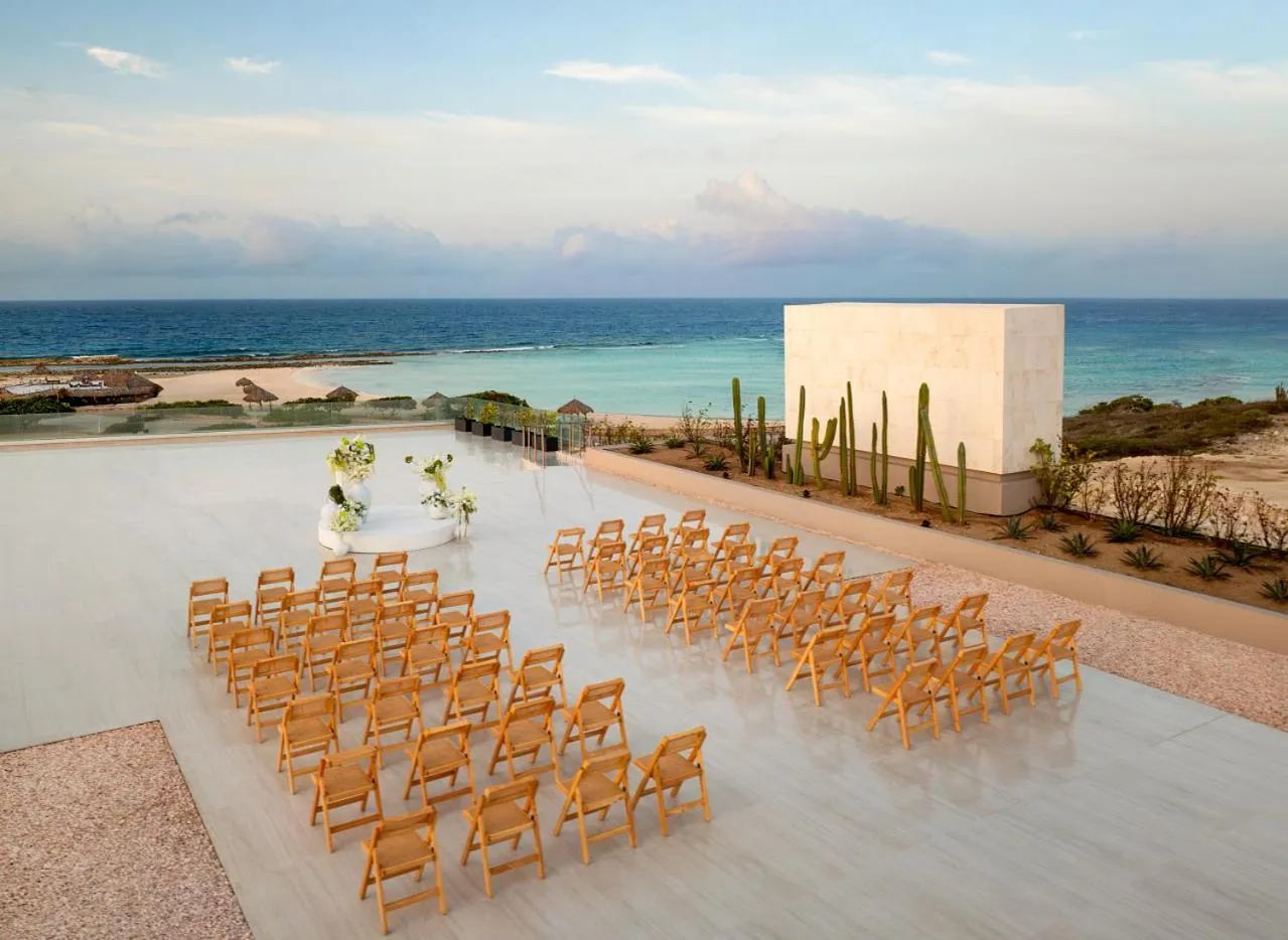 Natural landscape in Secrets Baby Beach Aruba Adults Only