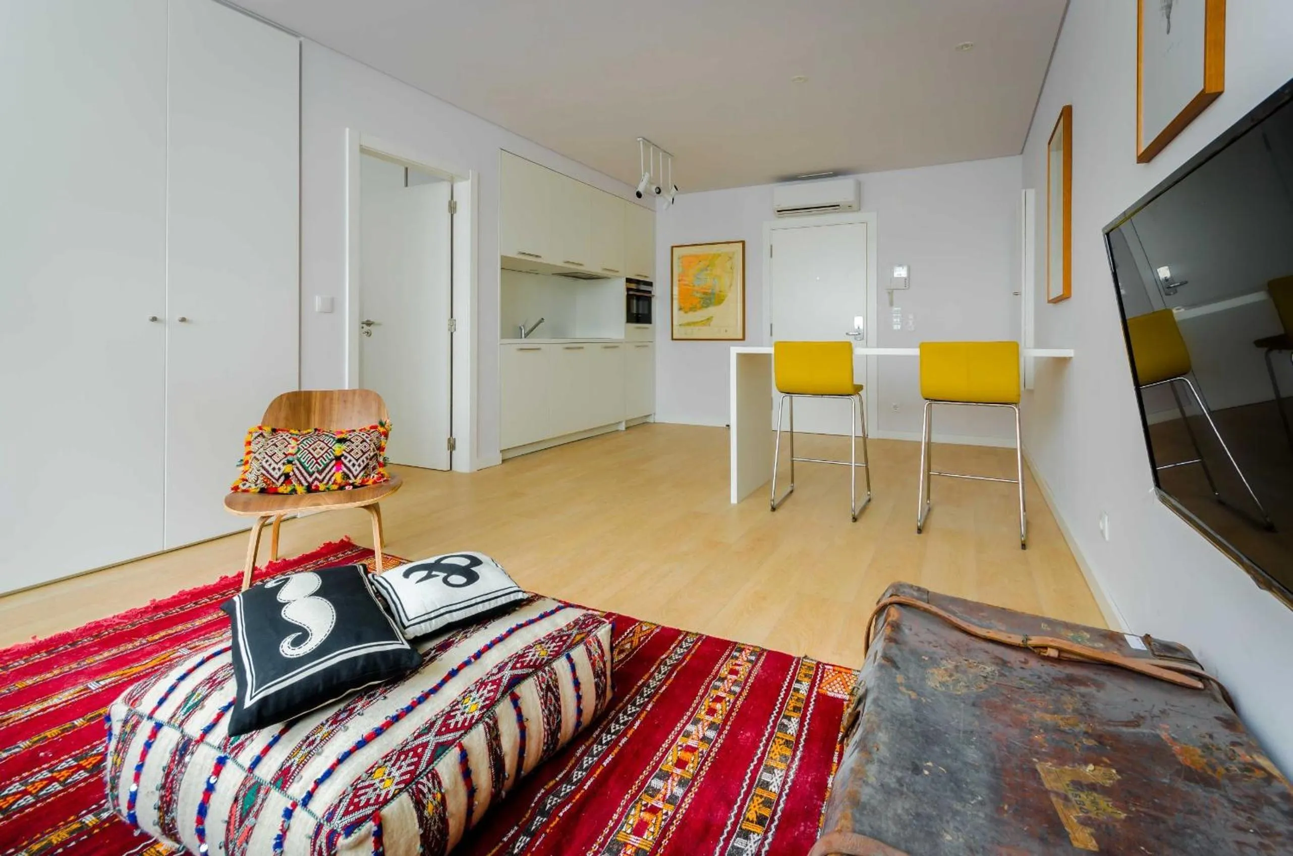 People in Lisbon Serviced Apartments - Liberdade