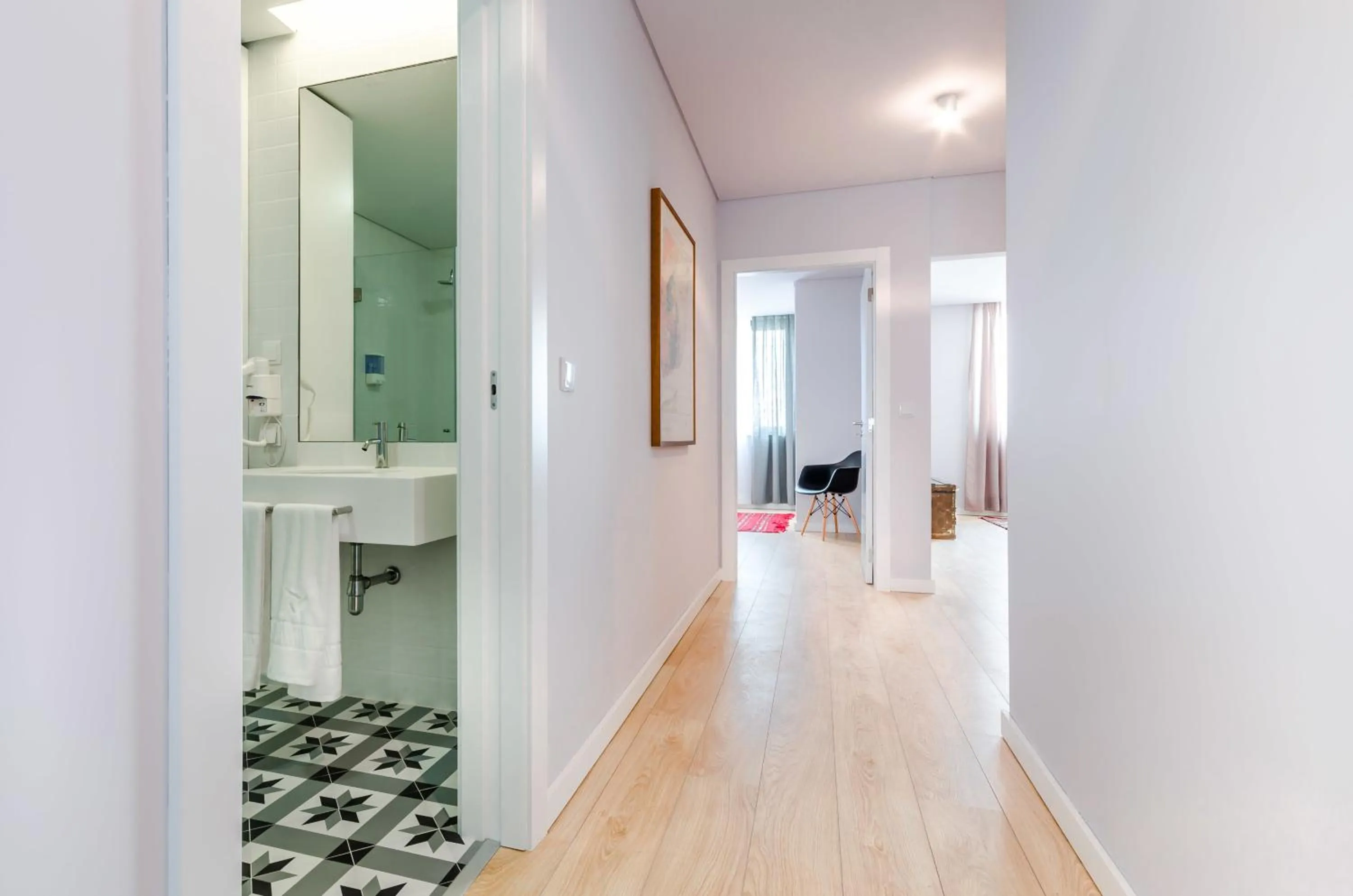 Bathroom in Lisbon Serviced Apartments - Liberdade