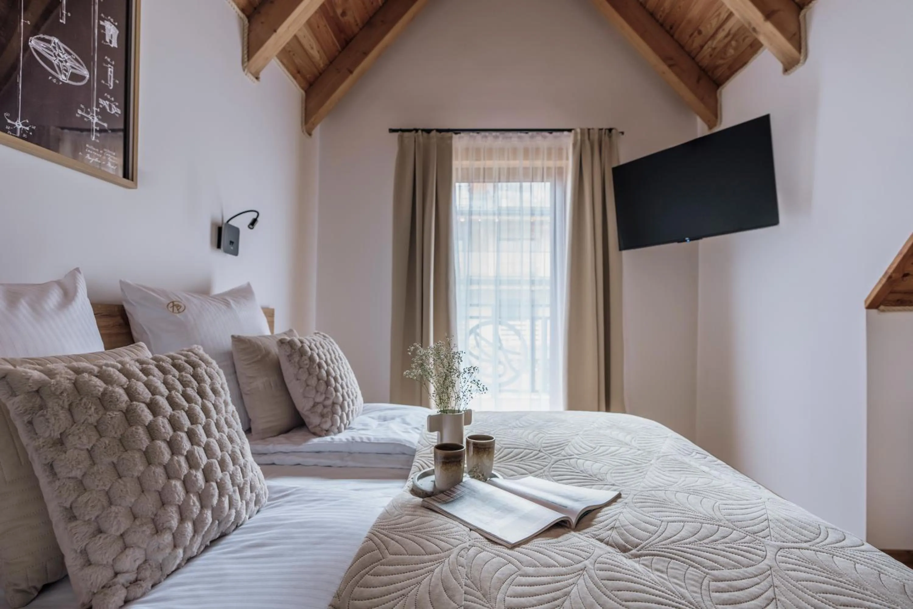 Bed in Apres Ski Bachleda - LoftAffair Collection