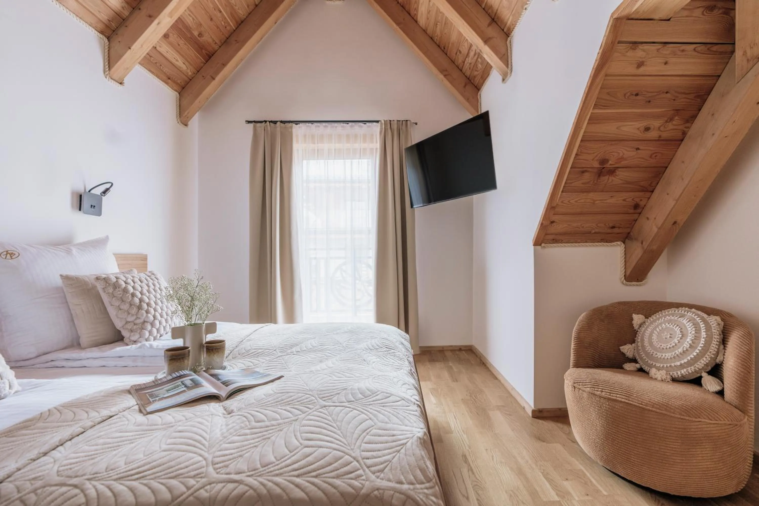 Bed in Apres Ski Bachleda - LoftAffair Collection