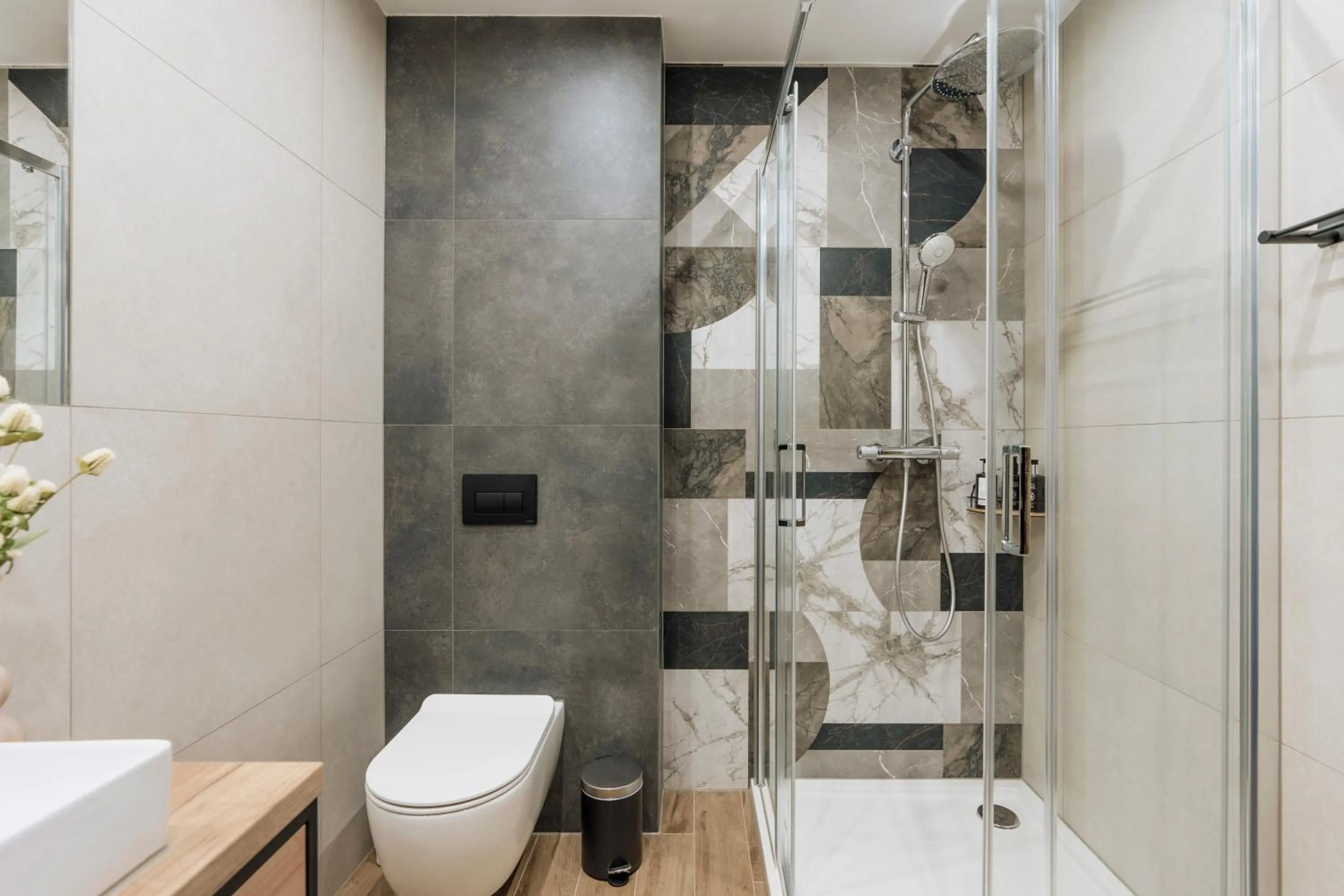 Shower in Apres Ski Bachleda - LoftAffair Collection