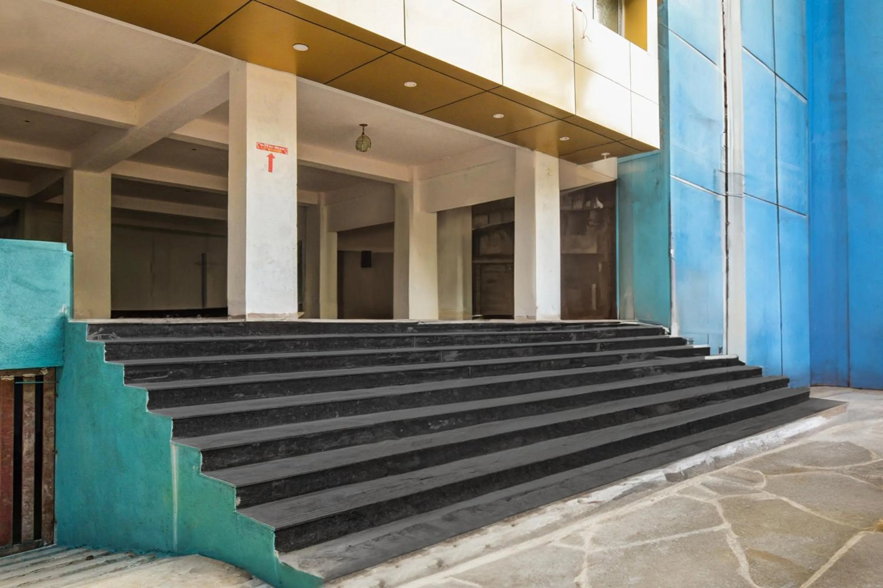 Facade/entrance in Hotel O Royal Stay Luxury Rooms