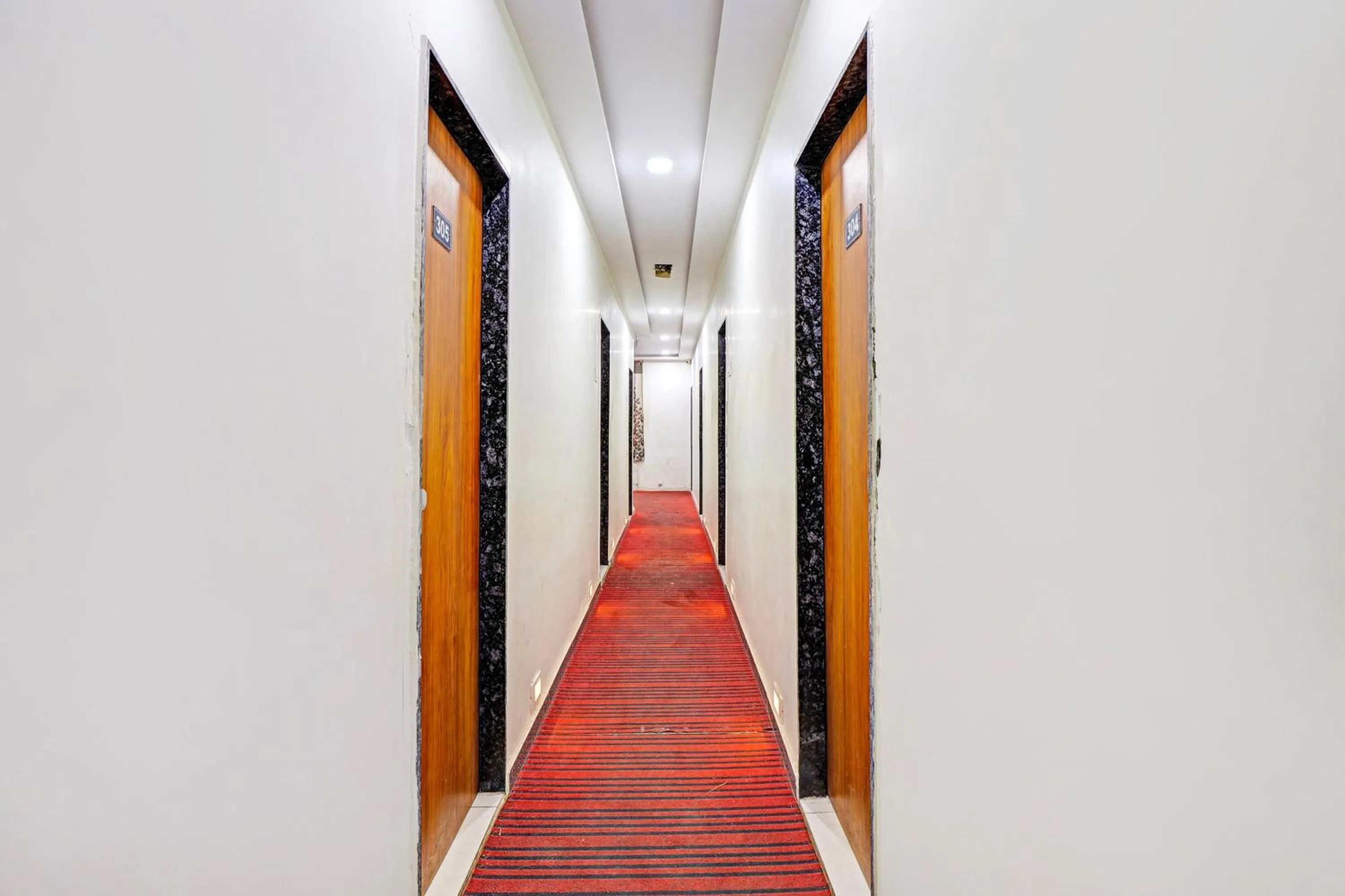 Lobby or reception in hotel O kalyan