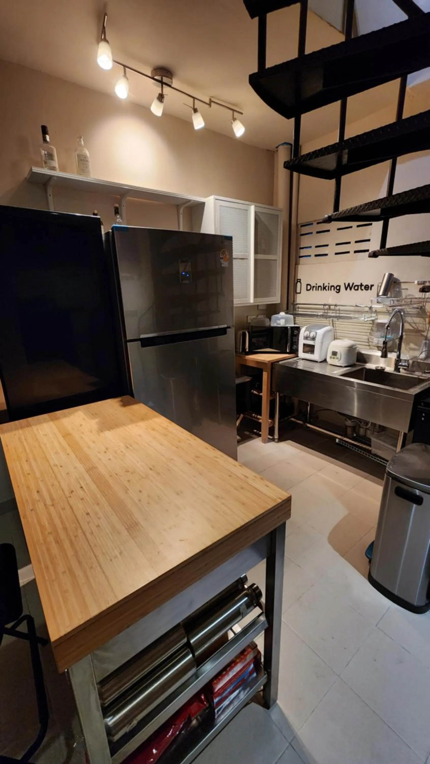 Communal kitchen in IHOC - Phuket OldTown