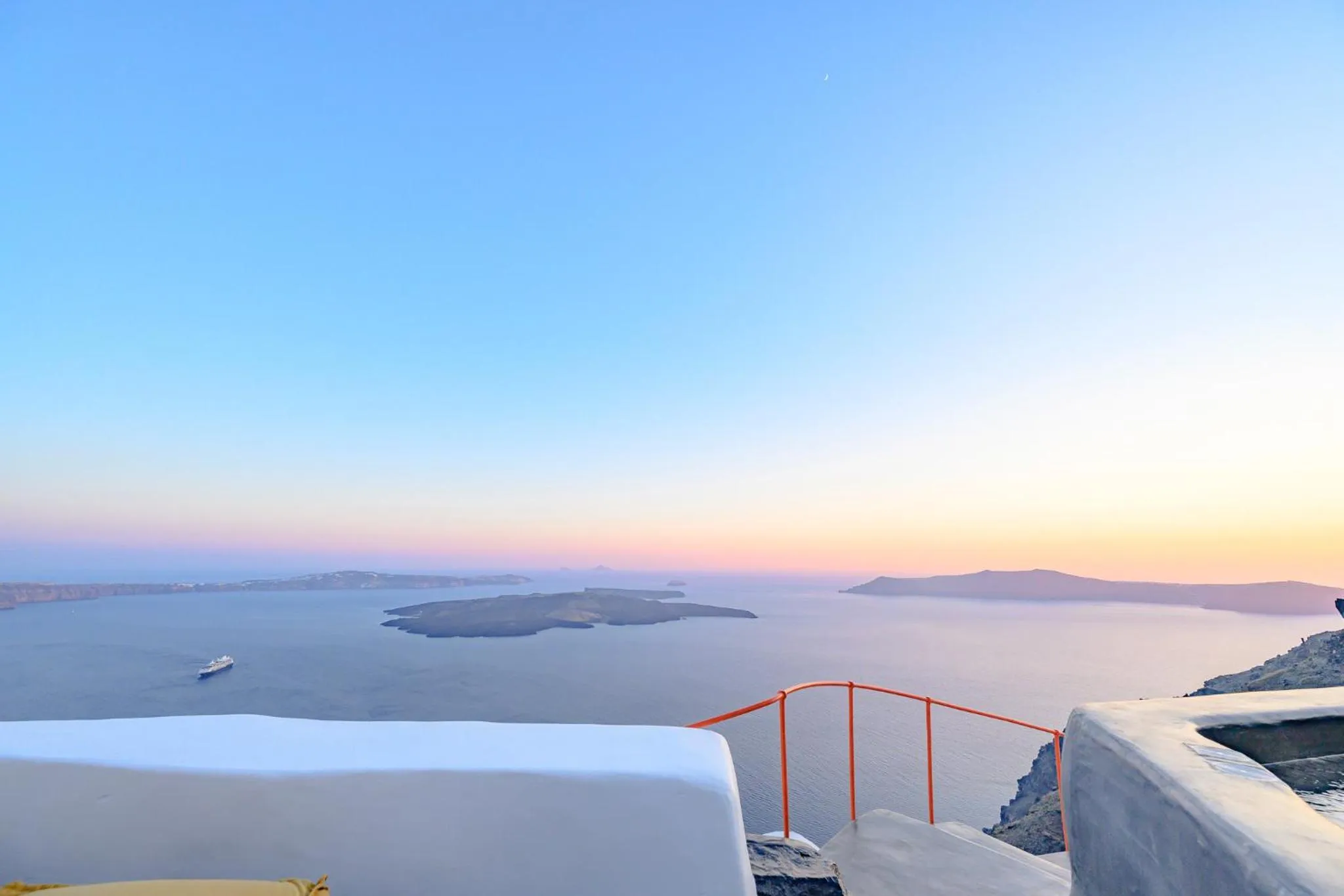 Sophia Luxury Suites