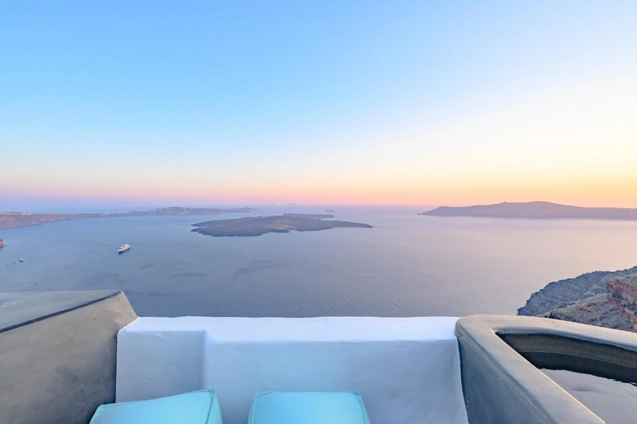 Sophia Luxury Suites