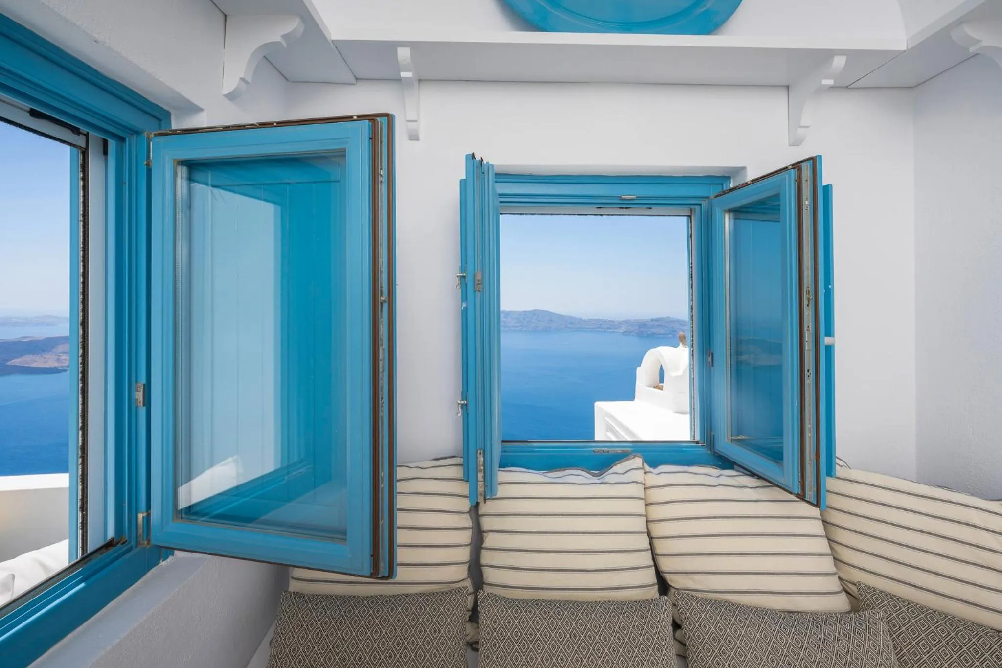 Sophia Luxury Suites