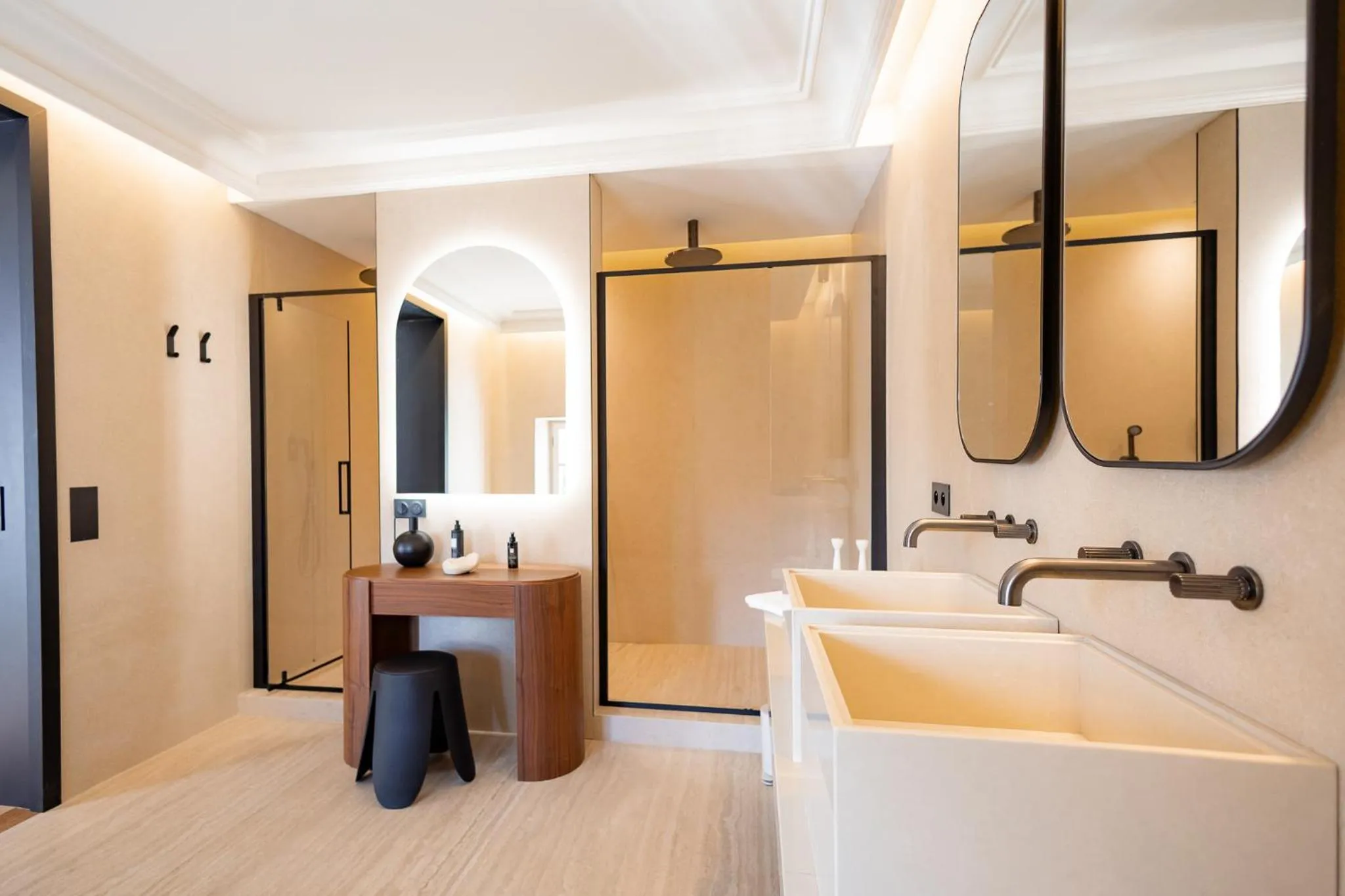 Bathroom in Chateau Pimo