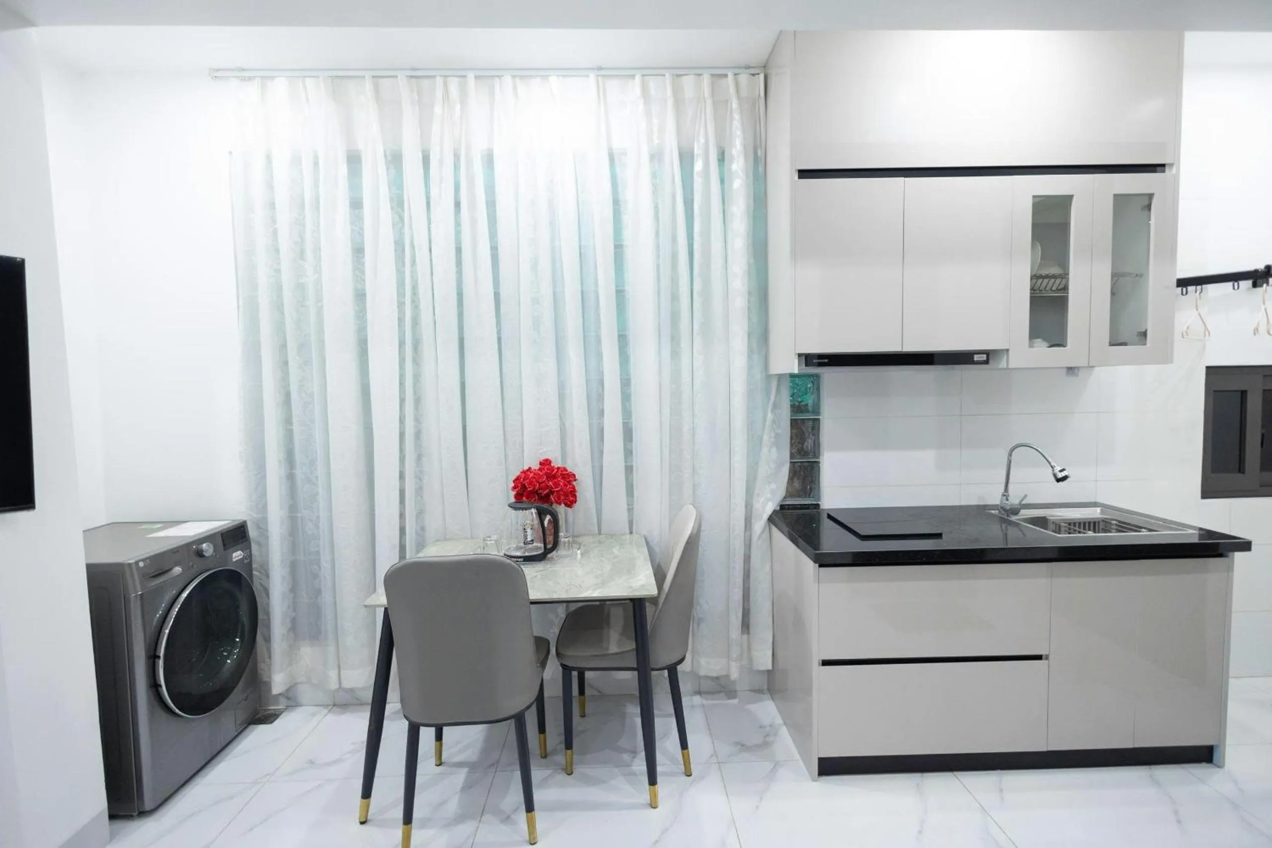 washing machine in Homestay-Kim Mã -Giang Văn Minh