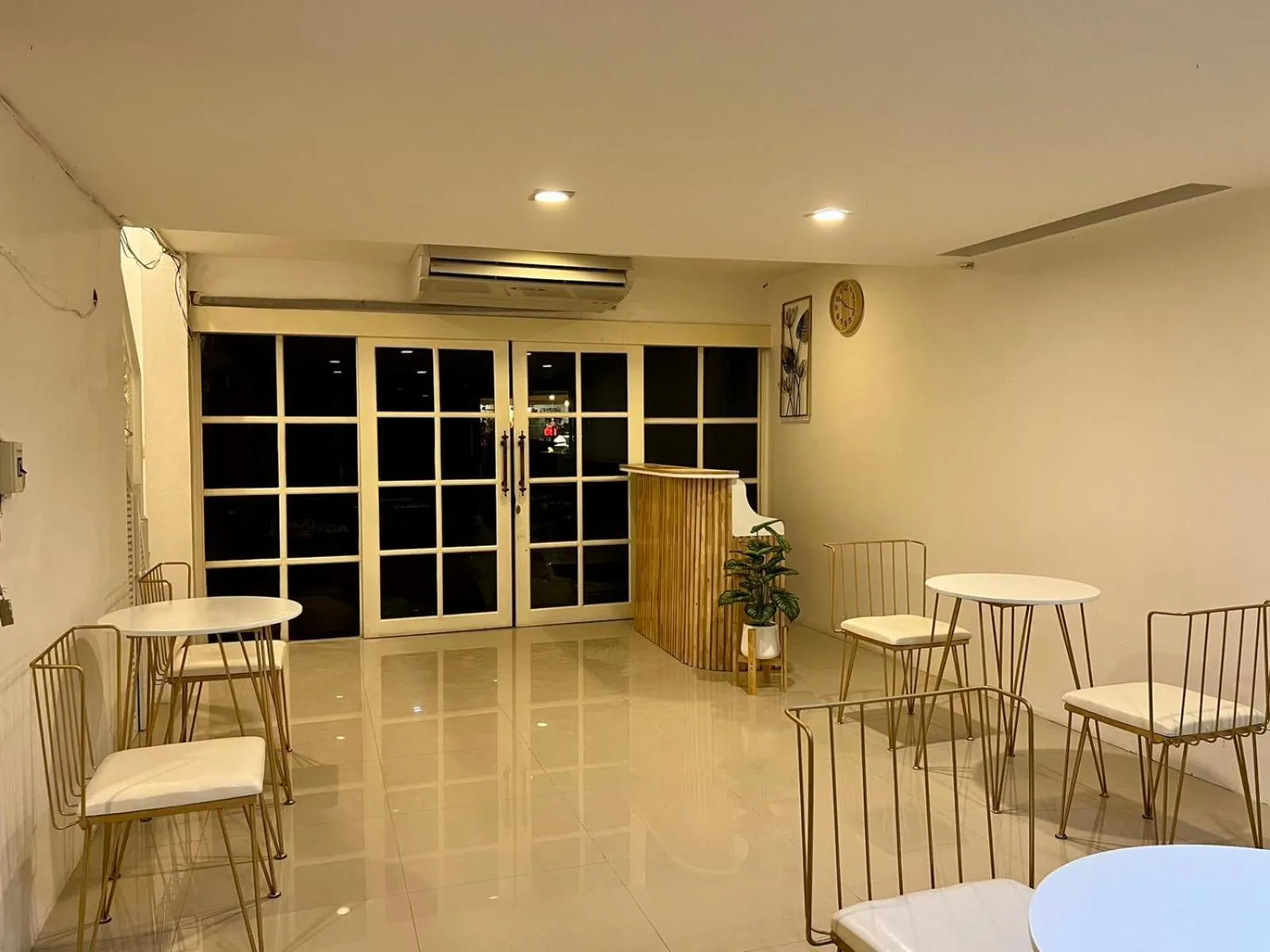 Living room in Comfy Crib Hostel 2