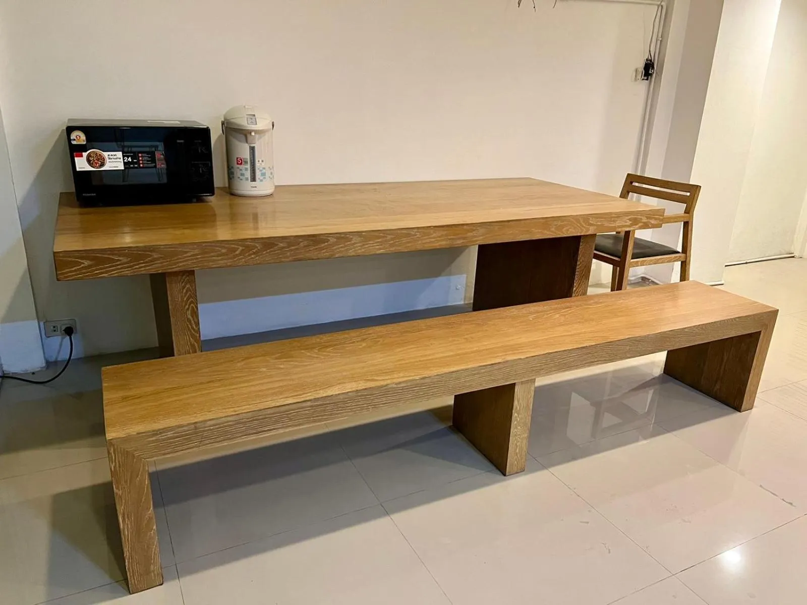 Kitchen or kitchenette in Comfy Crib Hostel 2