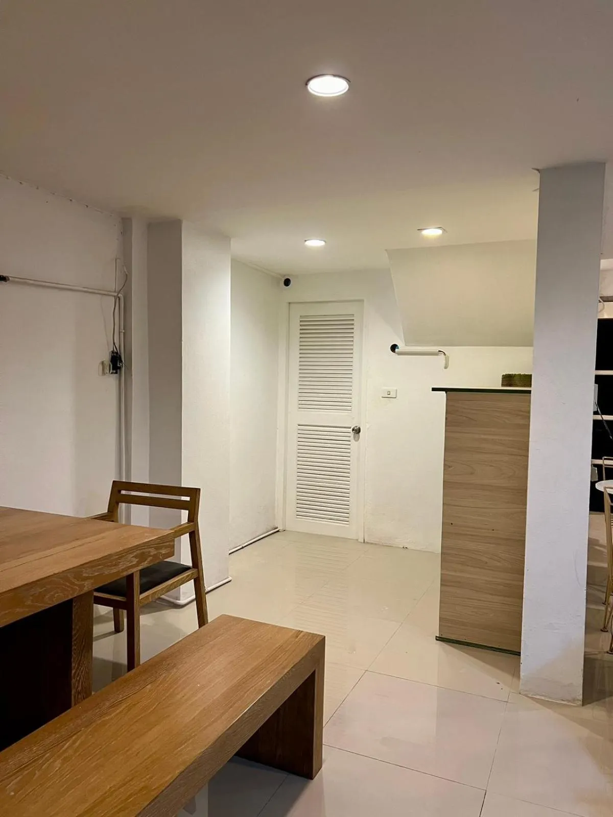 Dining area in Comfy Crib Hostel 2