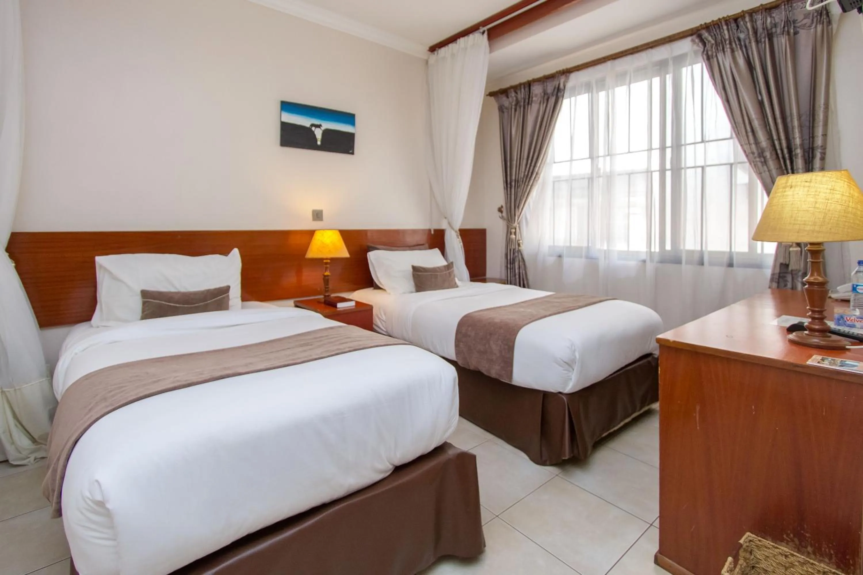 bunk bed, Bed in Victoria Comfort Inn