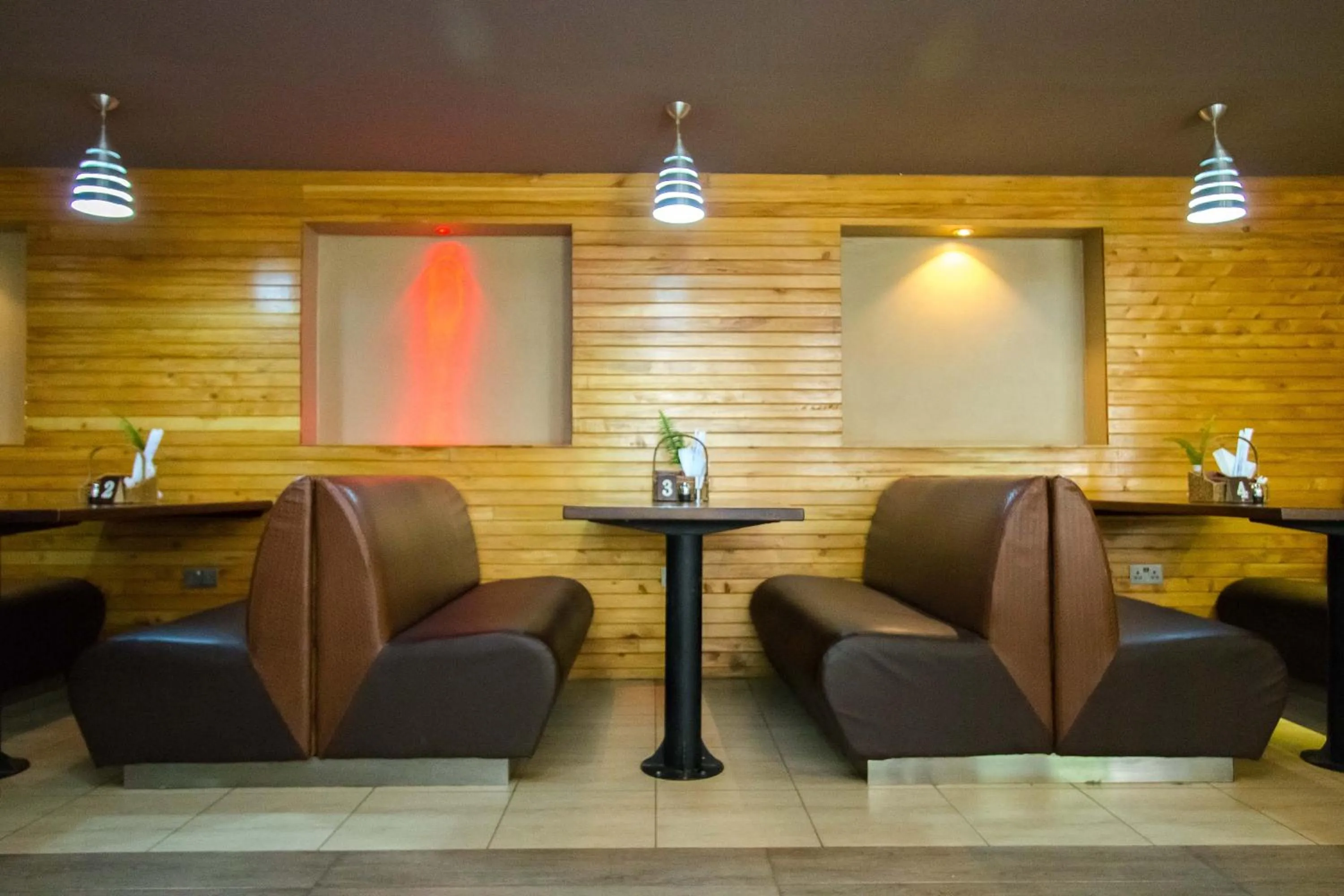 Restaurant/places to eat in Victoria Comfort Inn